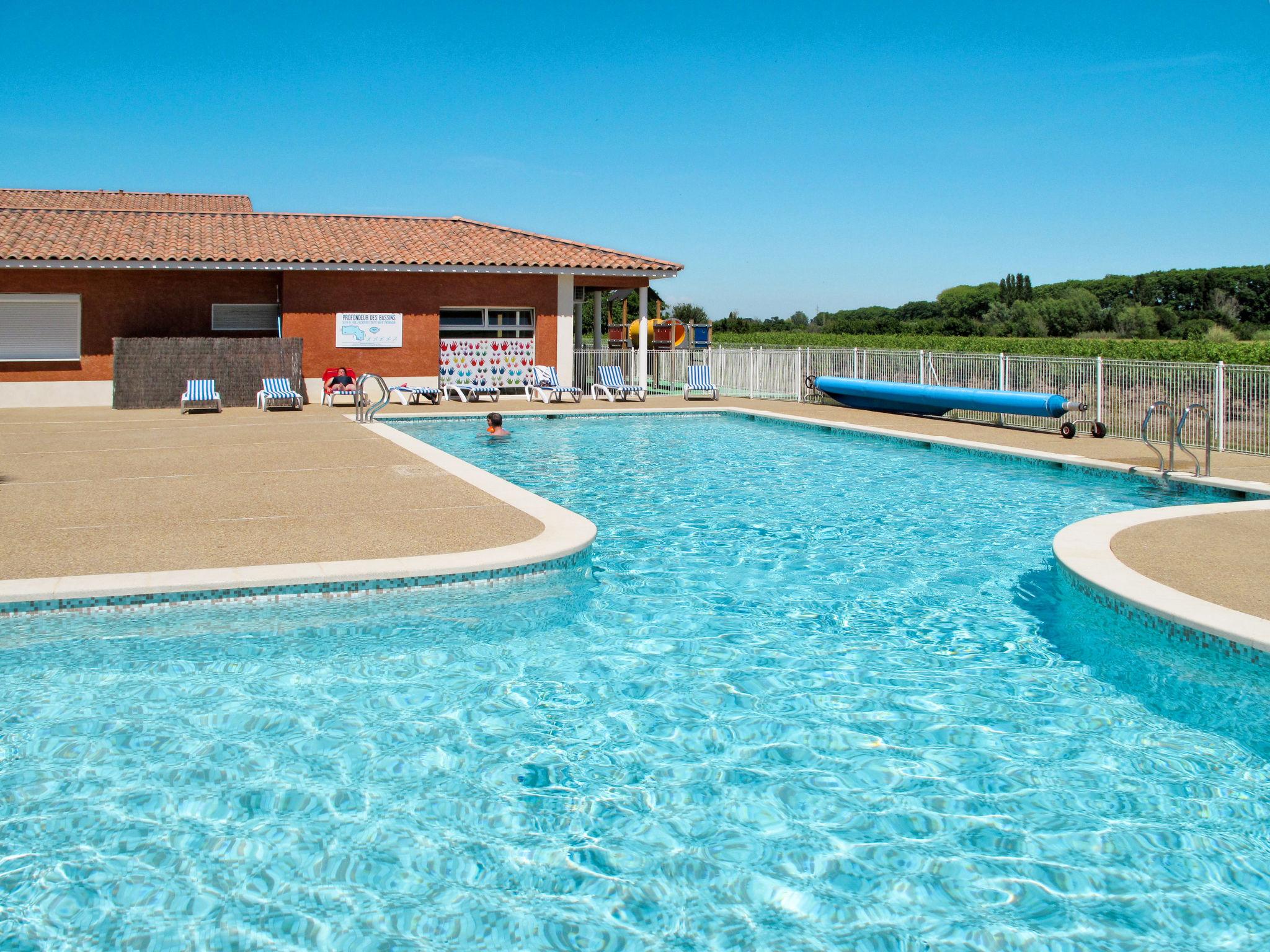 Photo 16 - House in Colombiers with swimming pool and terrace