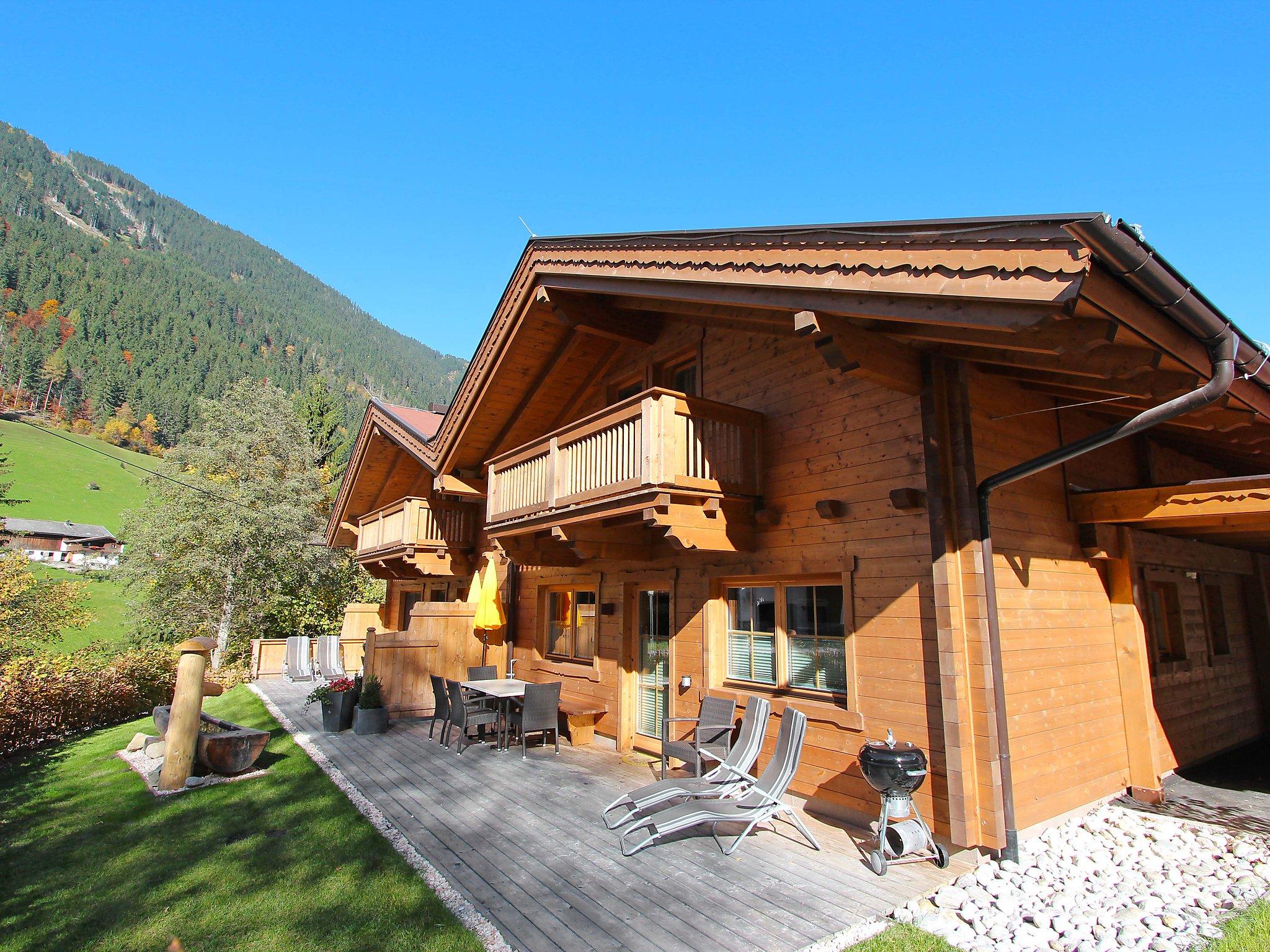 Foto 1 - Haus mit 4 Schlafzimmern in Finkenberg mit garten und blick auf die berge