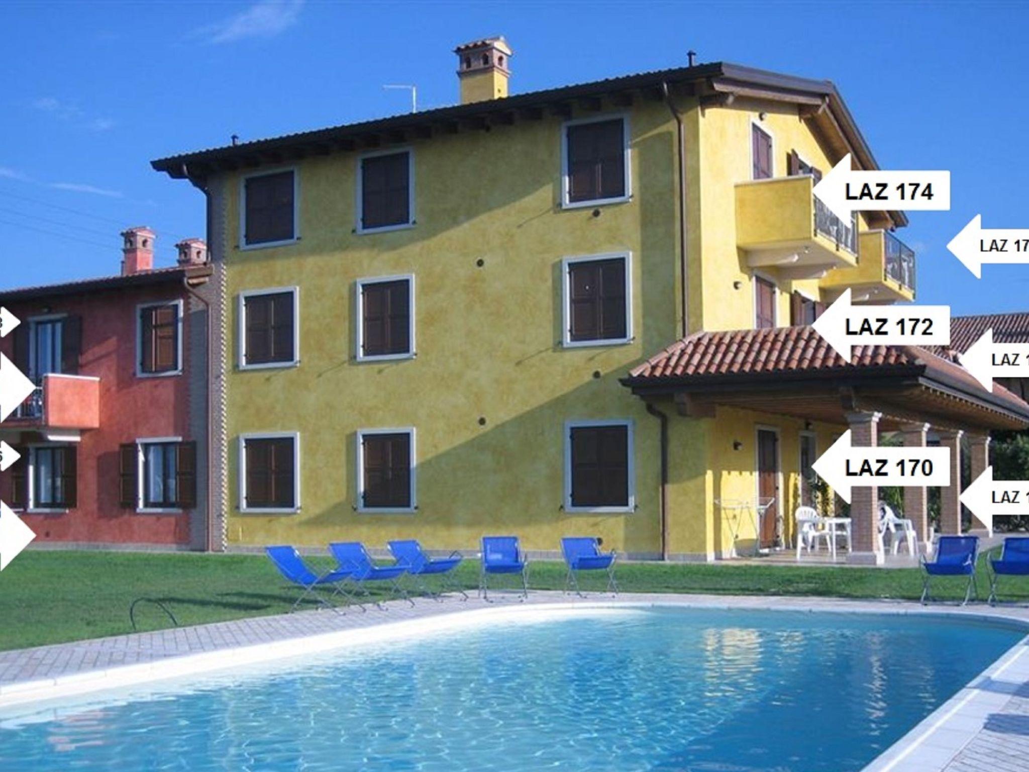 Photo 11 - 2 bedroom Apartment in Lazise with swimming pool and mountain view