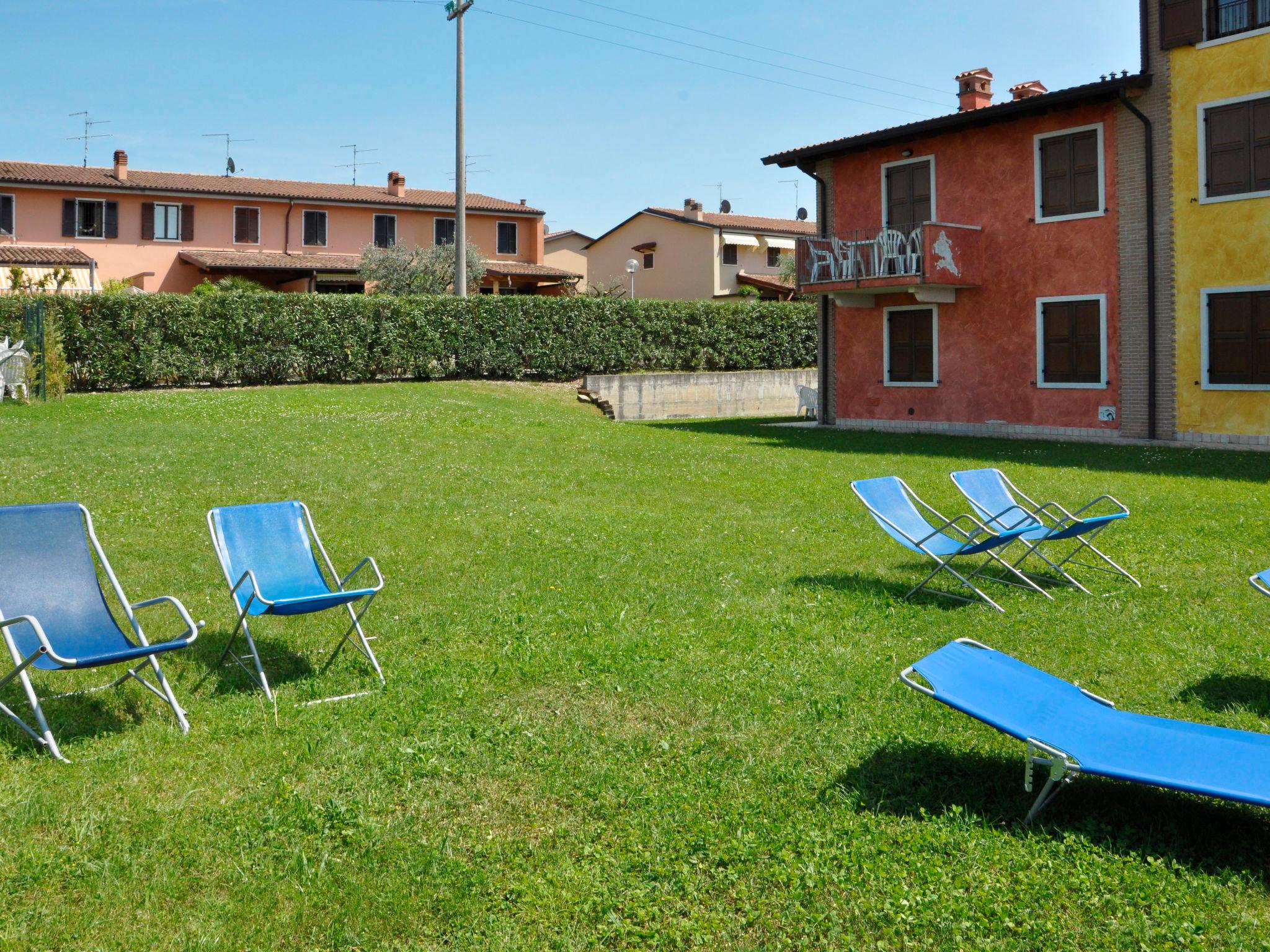 Photo 14 - Appartement de 2 chambres à Lazise avec piscine et vues sur la montagne