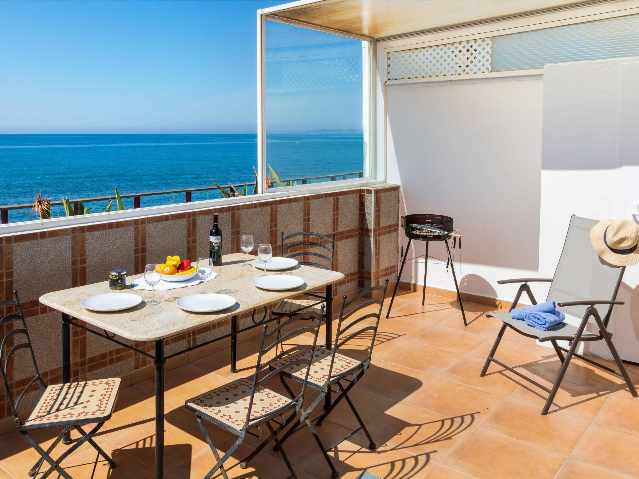 Photo 15 - 2 bedroom Apartment in Estepona with terrace and sea view