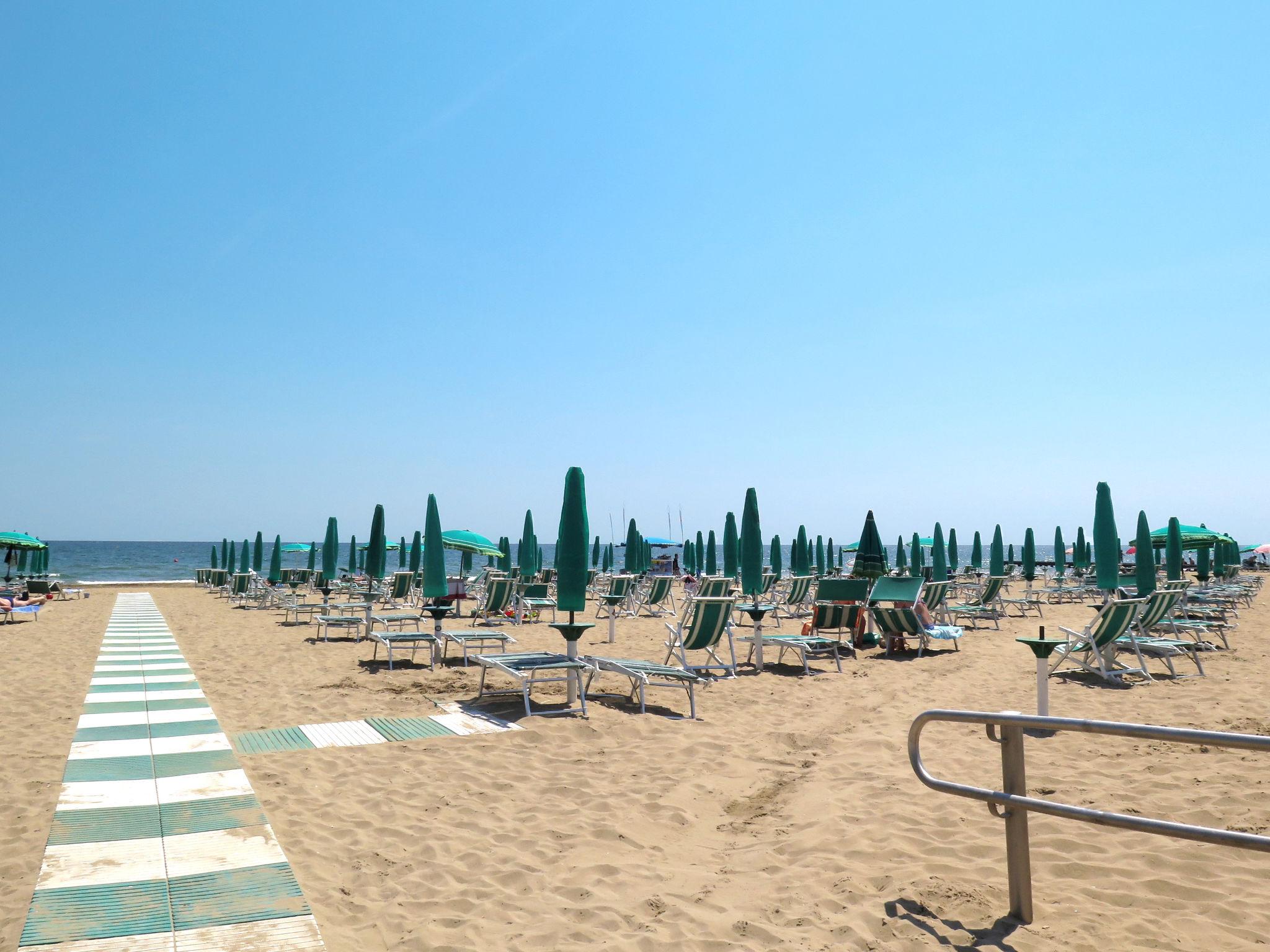 Photo 23 - 1 bedroom Apartment in Jesolo with sea view