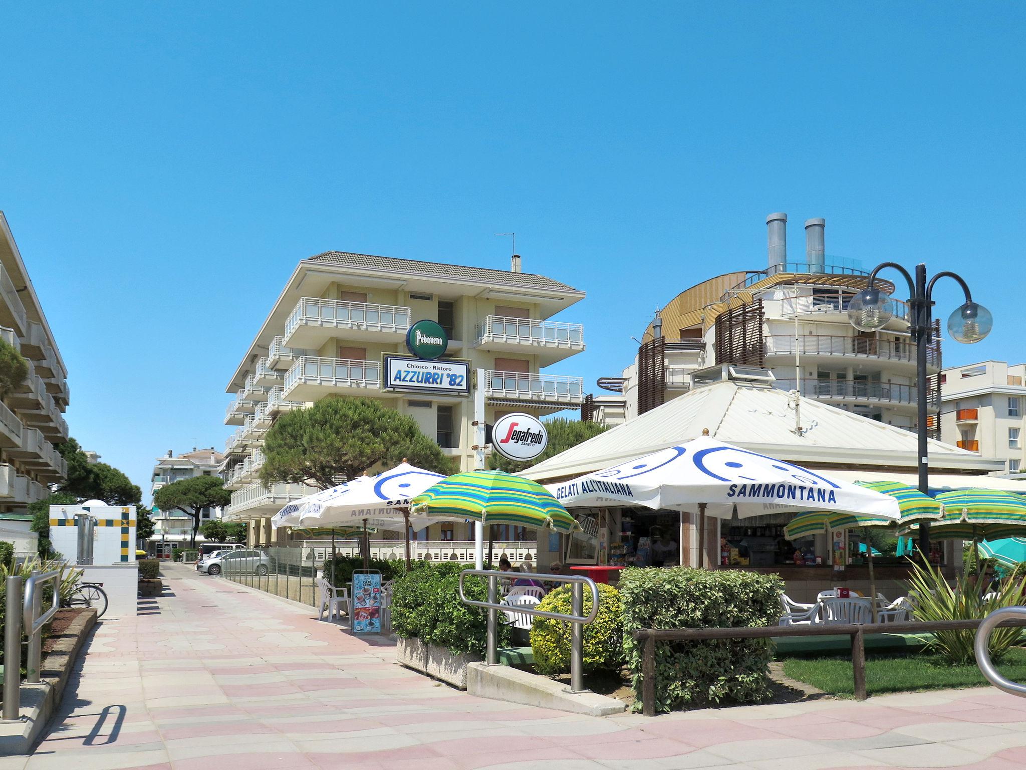 Photo 20 - Appartement de 1 chambre à Jesolo avec vues à la mer