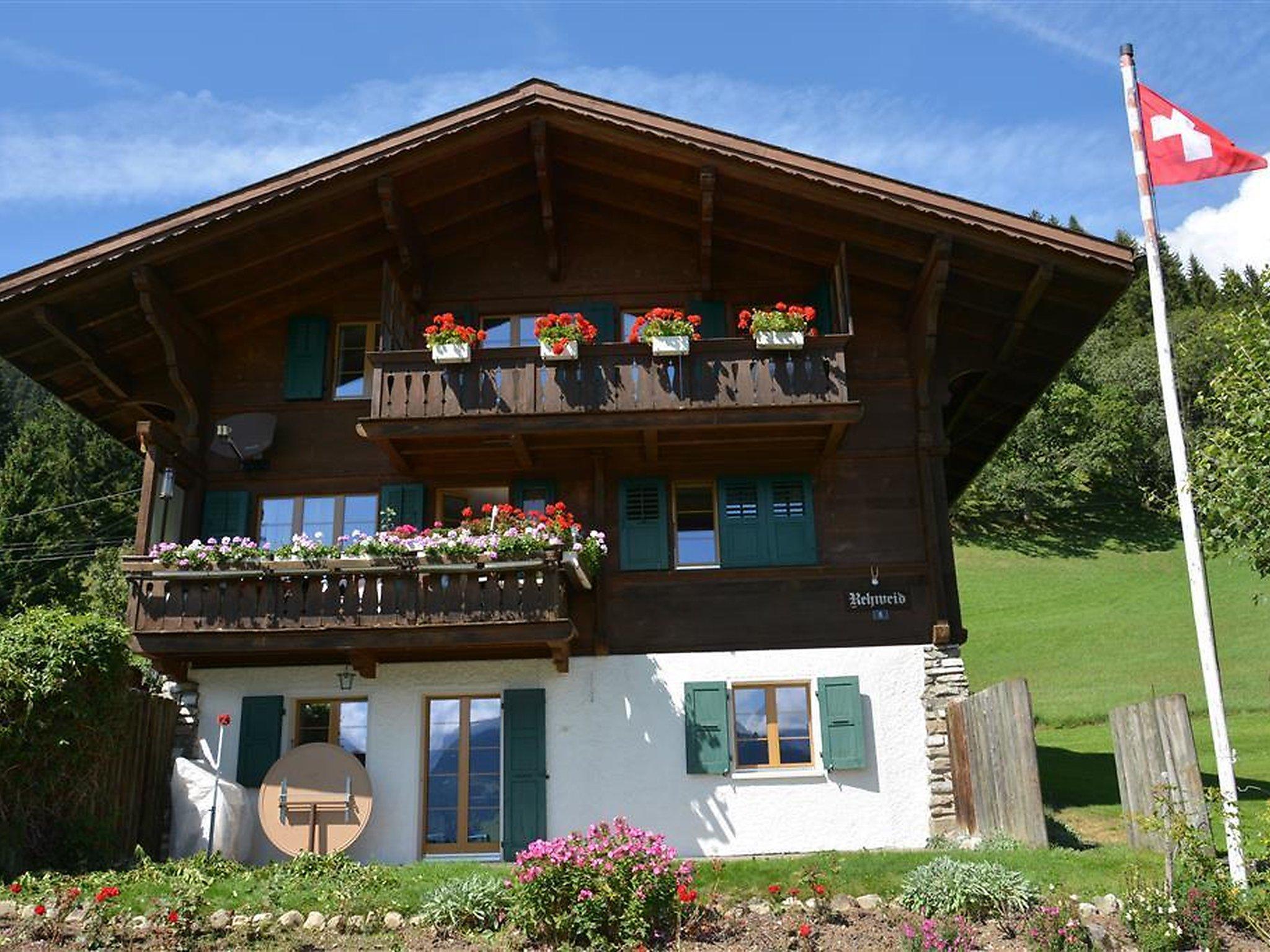 Photo 1 - 2 bedroom Apartment in Saanen