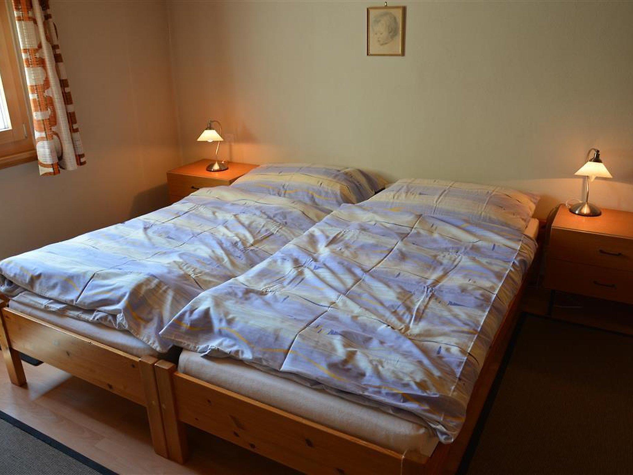 Foto 11 - Apartment mit 2 Schlafzimmern in Saanen