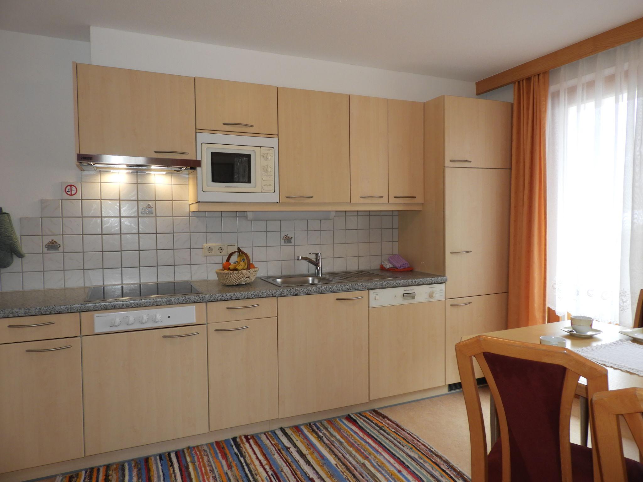Foto 4 - Appartamento con 1 camera da letto a Spiss con giardino e sauna