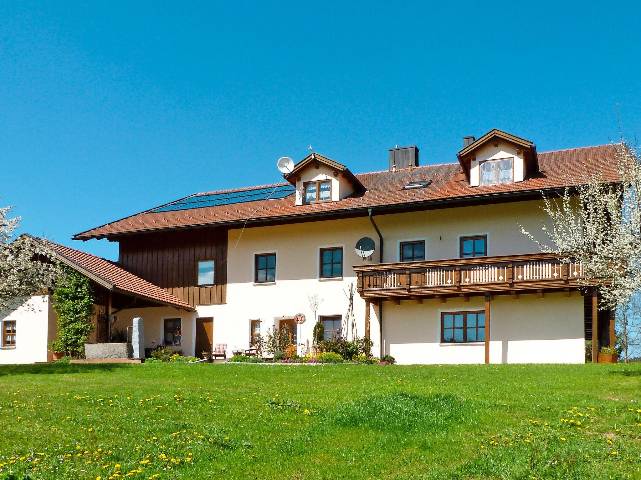 Photo 1 - Appartement de 1 chambre à Zachenberg avec jardin et vues sur la montagne