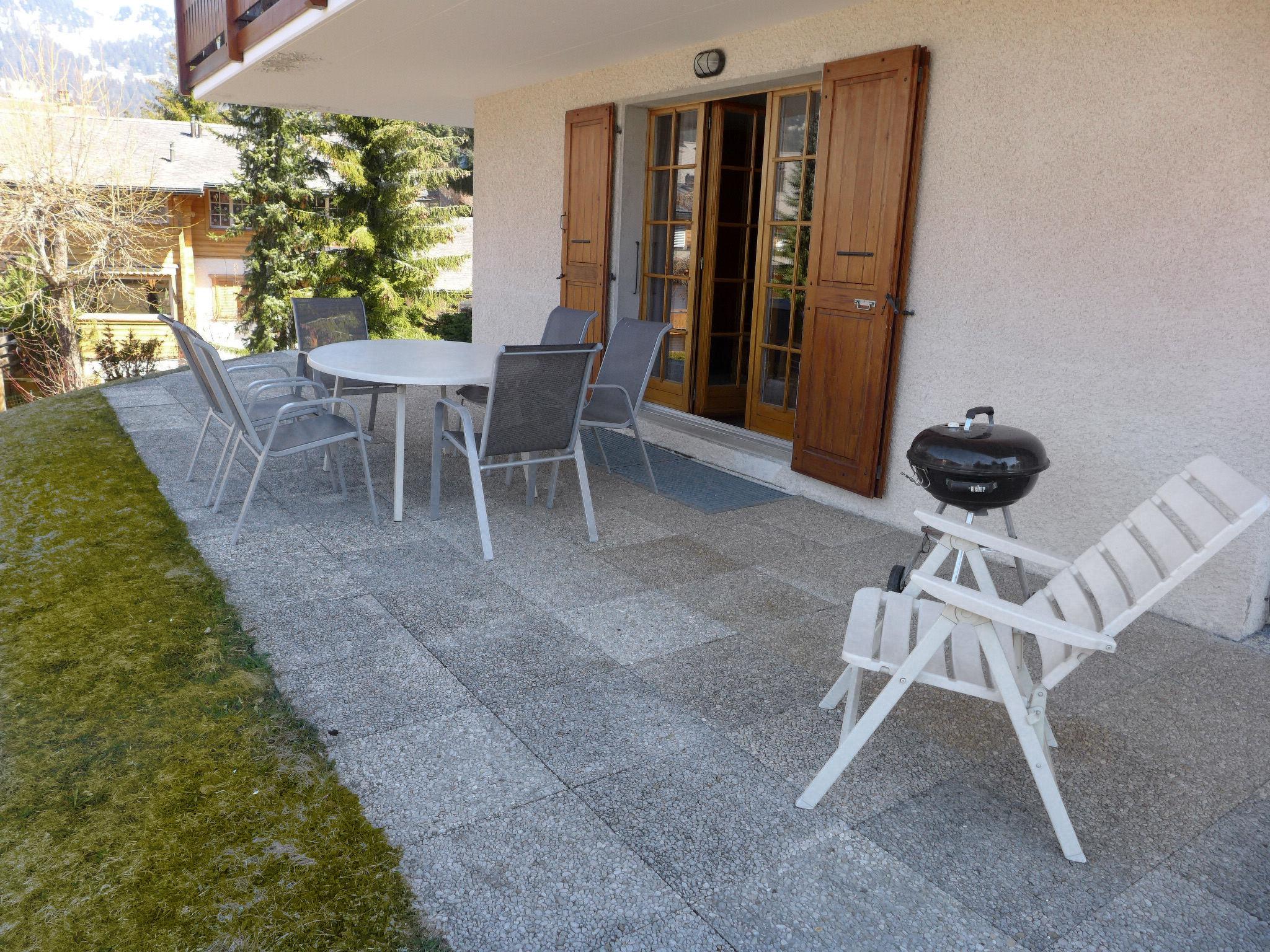 Foto 8 - Appartamento con 4 camere da letto a Ollon con giardino e terrazza