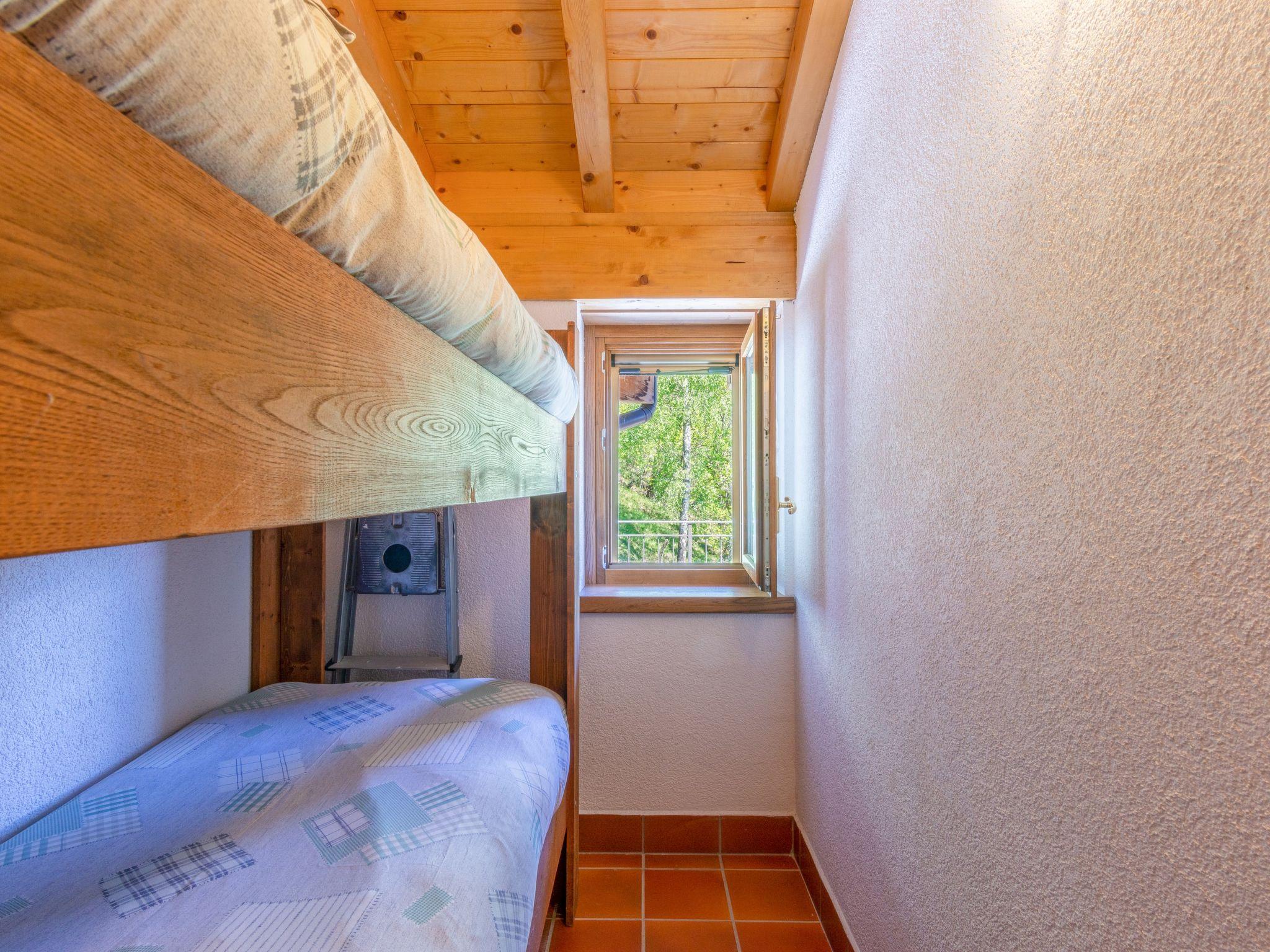 Foto 13 - Haus mit 2 Schlafzimmern in Peglio mit terrasse und blick auf die berge