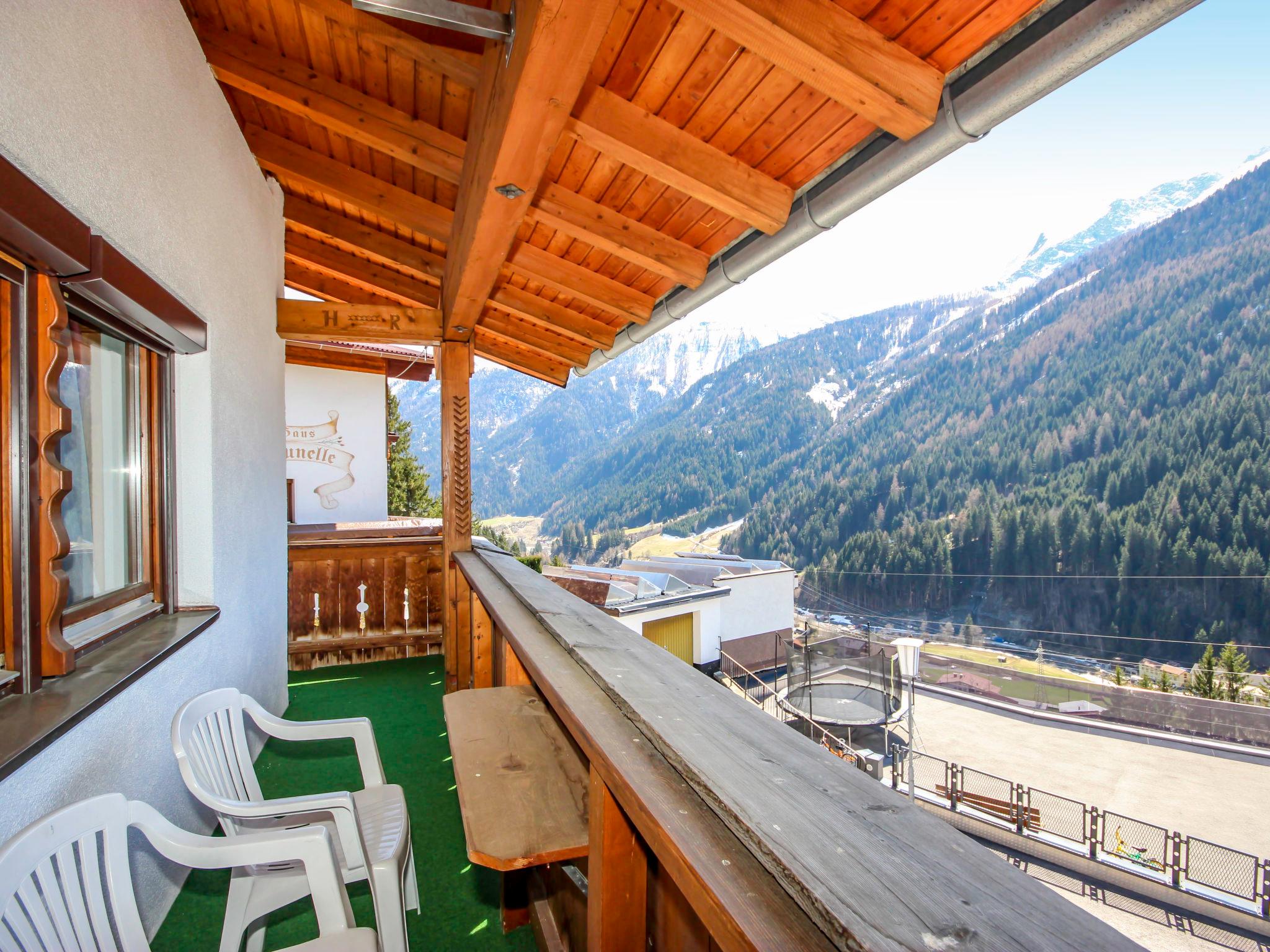 Photo 25 - Maison de 5 chambres à Flirsch avec jardin et vues sur la montagne