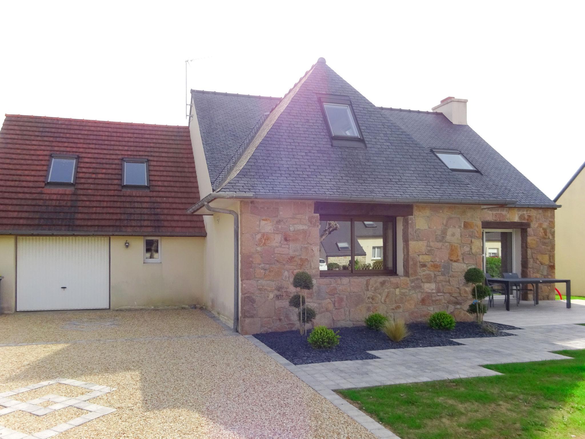 Photo 21 - Maison de 3 chambres à Perros-Guirec avec jardin et vues à la mer