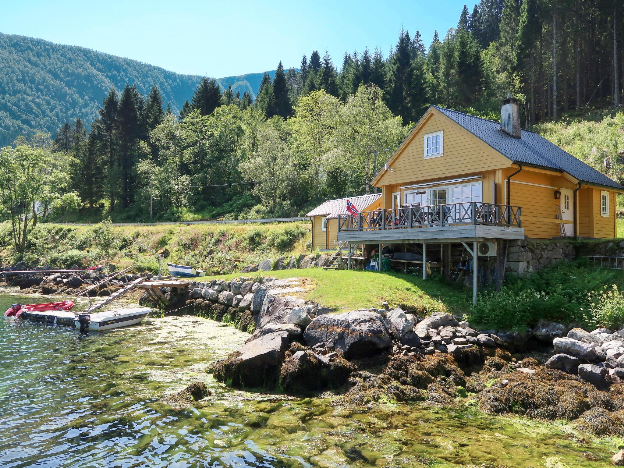 Photo 14 - Maison de 3 chambres à Balestrand avec jardin et terrasse