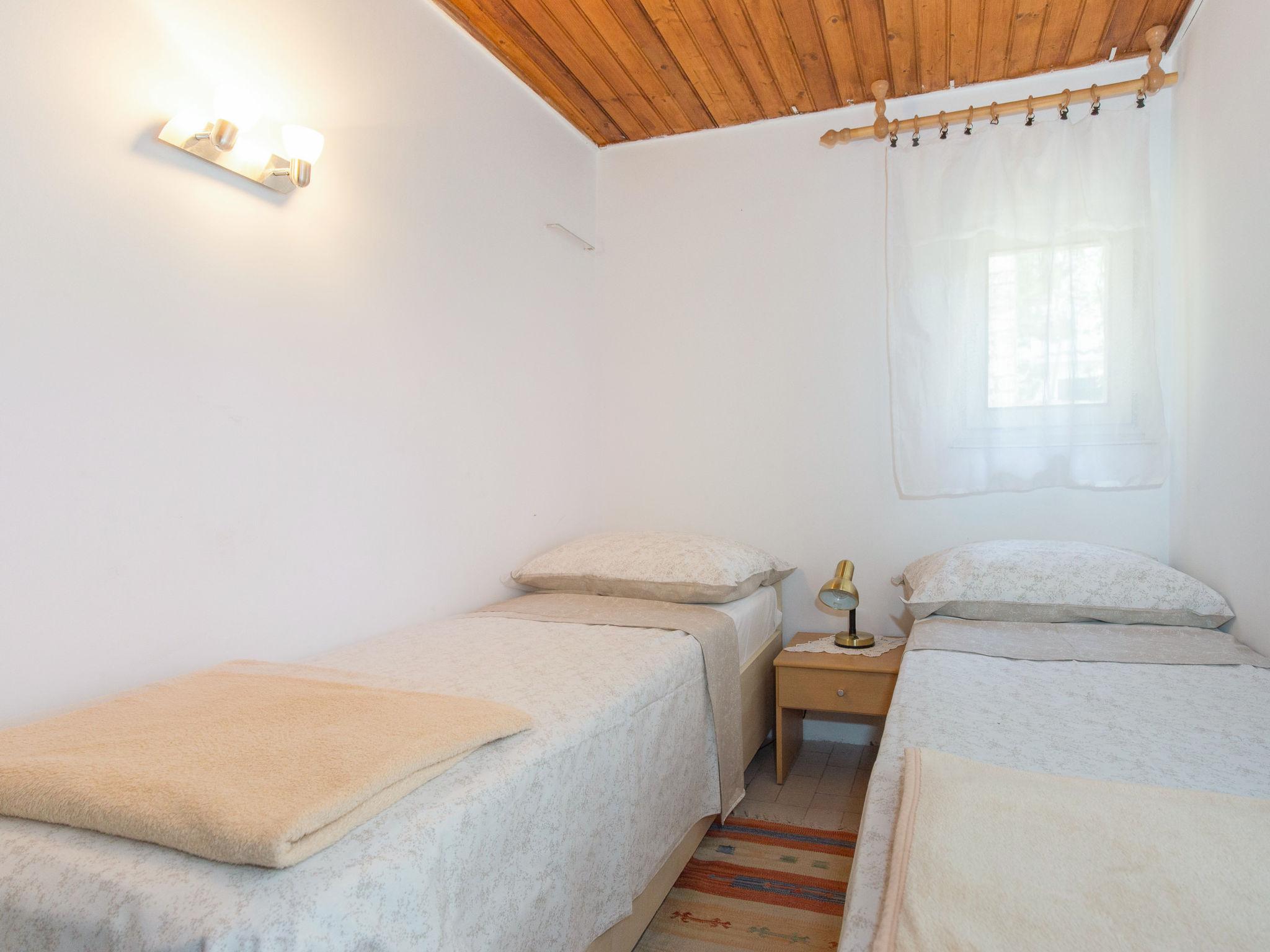 Foto 10 - Apartment mit 2 Schlafzimmern in Crikvenica mit garten und blick aufs meer