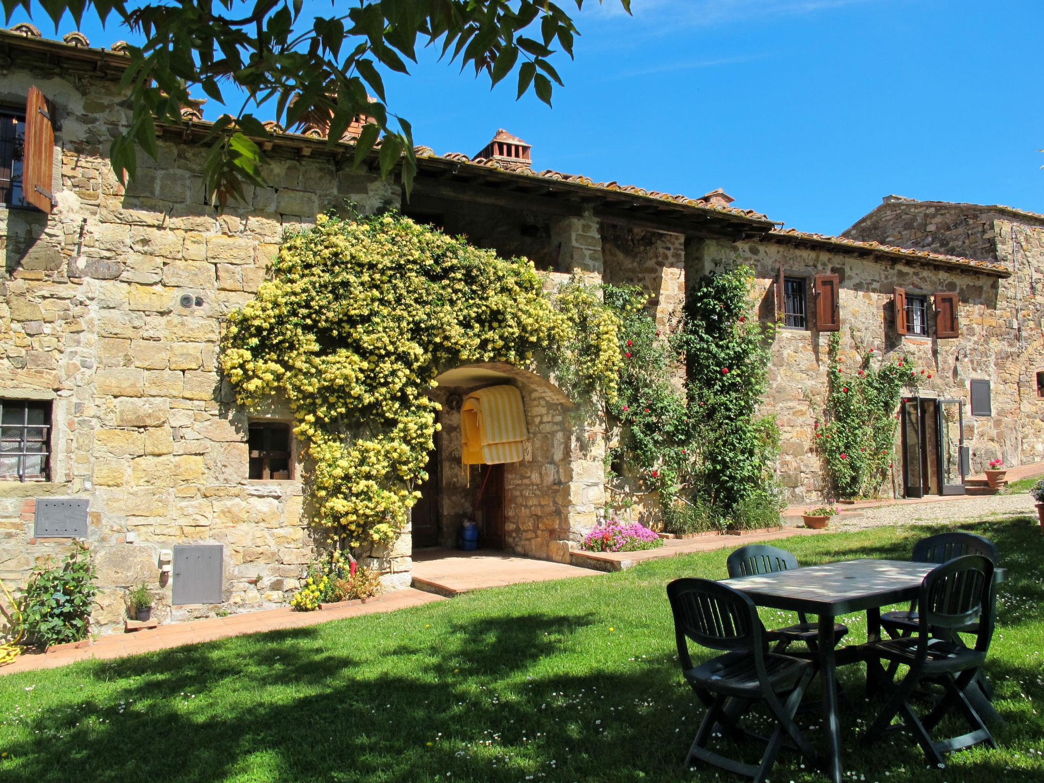 Photo 3 - Maison de 2 chambres à San Casciano in Val di Pesa avec piscine privée et jardin