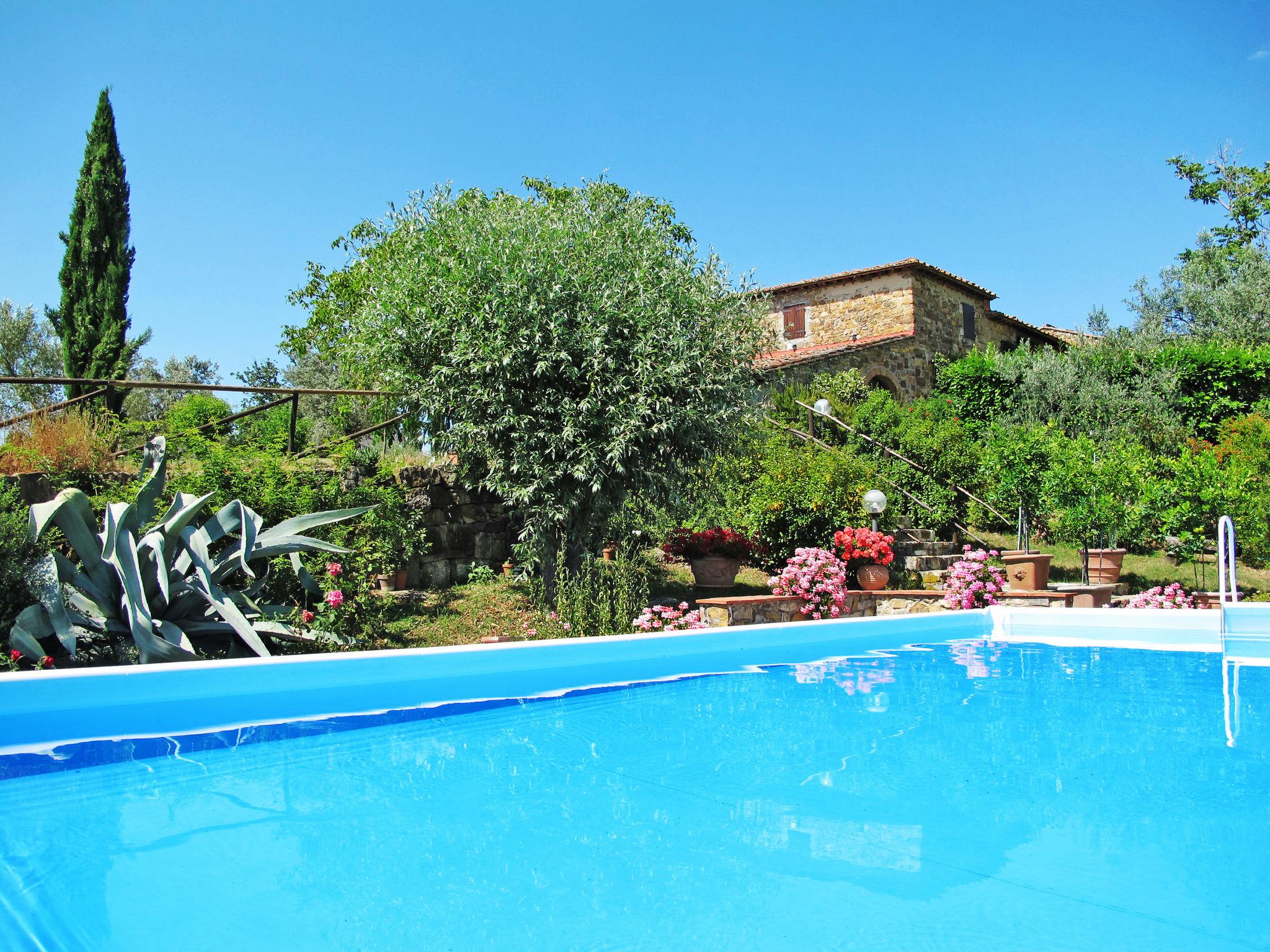 Foto 1 - Casa con 2 camere da letto a San Casciano in Val di Pesa con piscina privata e giardino