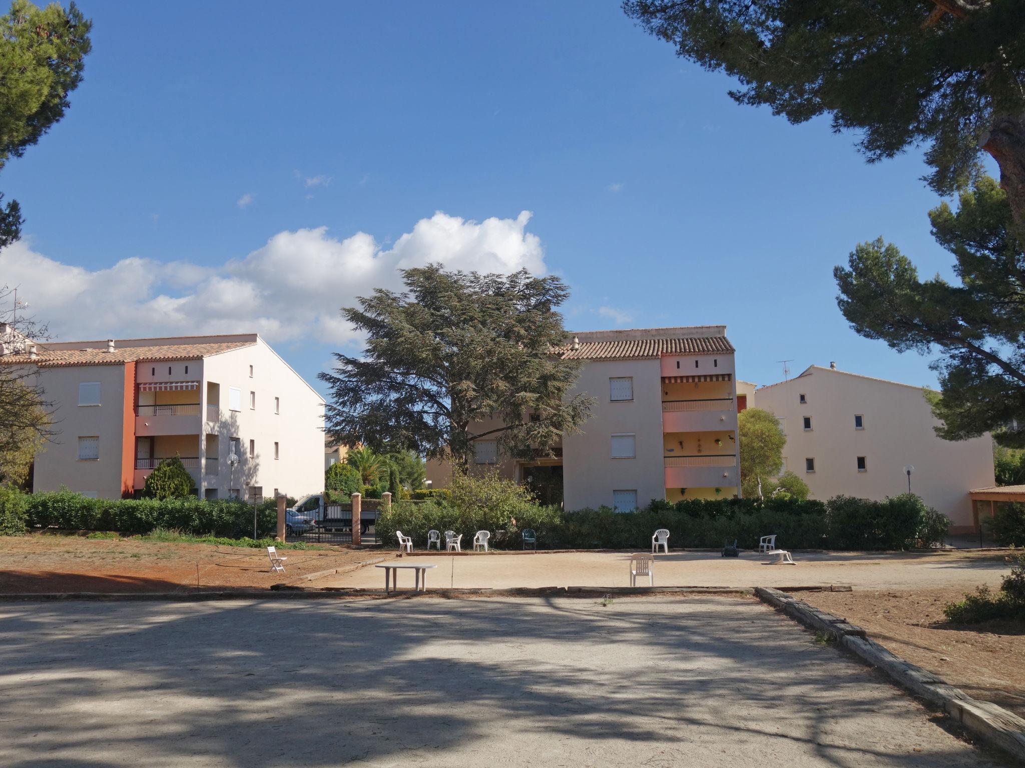 Foto 19 - Apartamento de 2 quartos em Bandol com piscina e vistas do mar