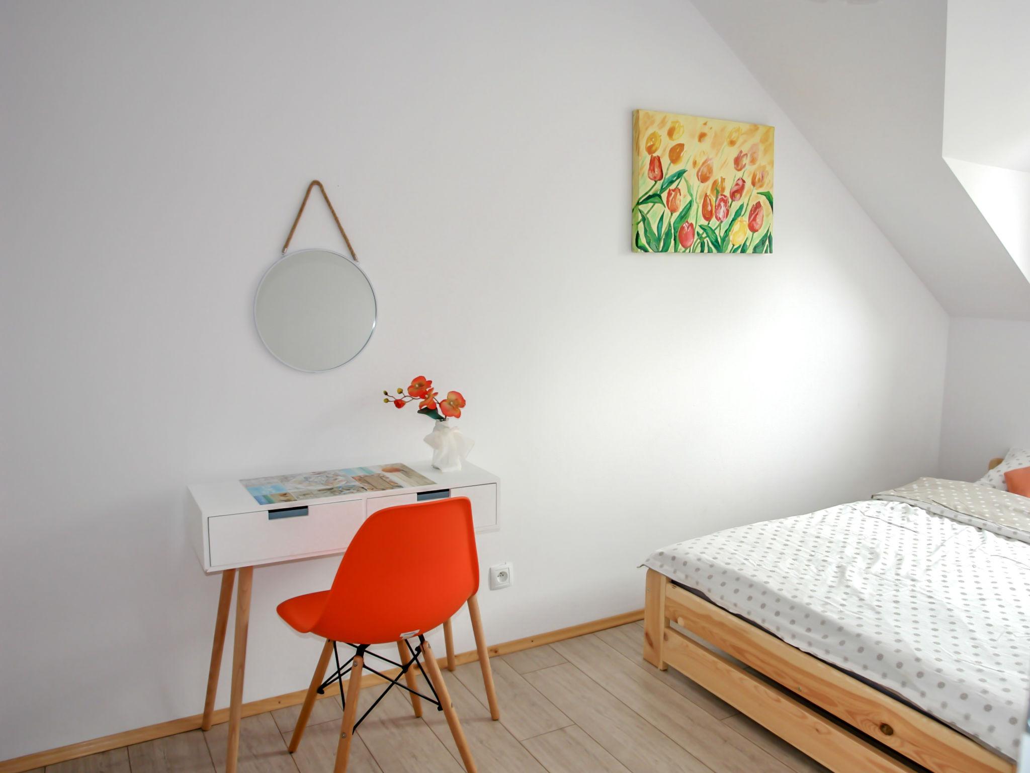 Foto 10 - Apartamento de 2 quartos em Mielno com jardim e terraço