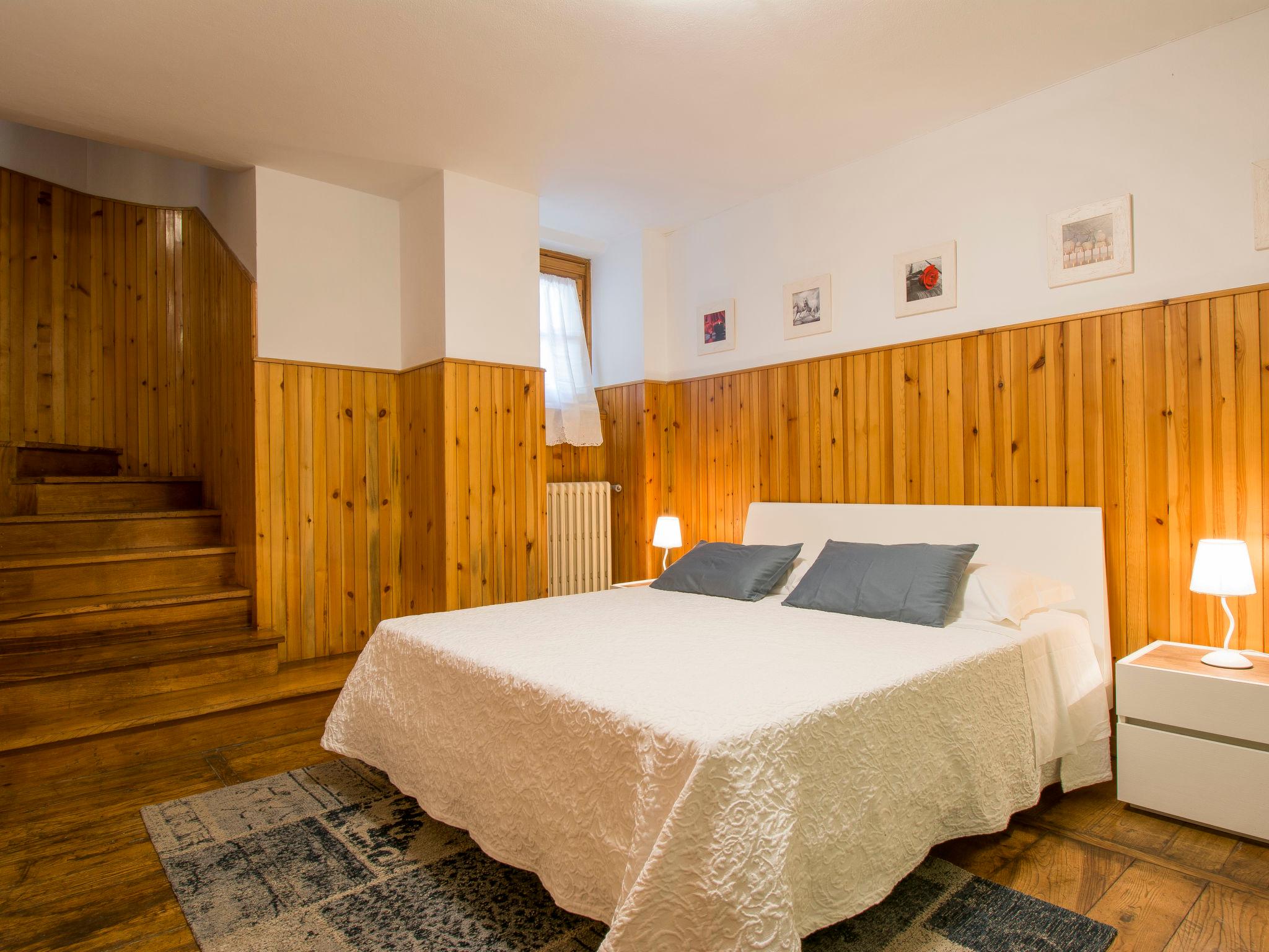 Foto 18 - Casa con 5 camere da letto a Gambassi Terme con piscina privata e giardino