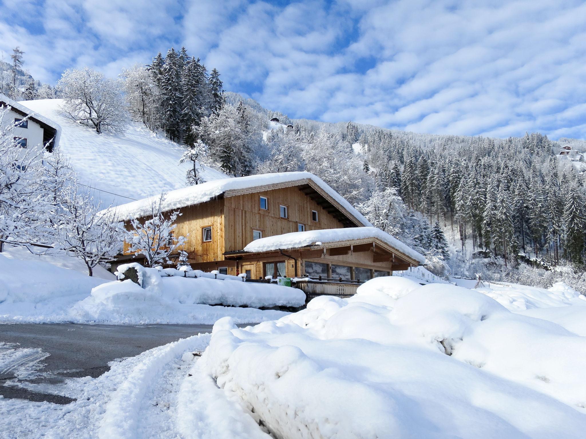 Photo 1 - Maison de 10 chambres à Hippach avec terrasse et vues sur la montagne