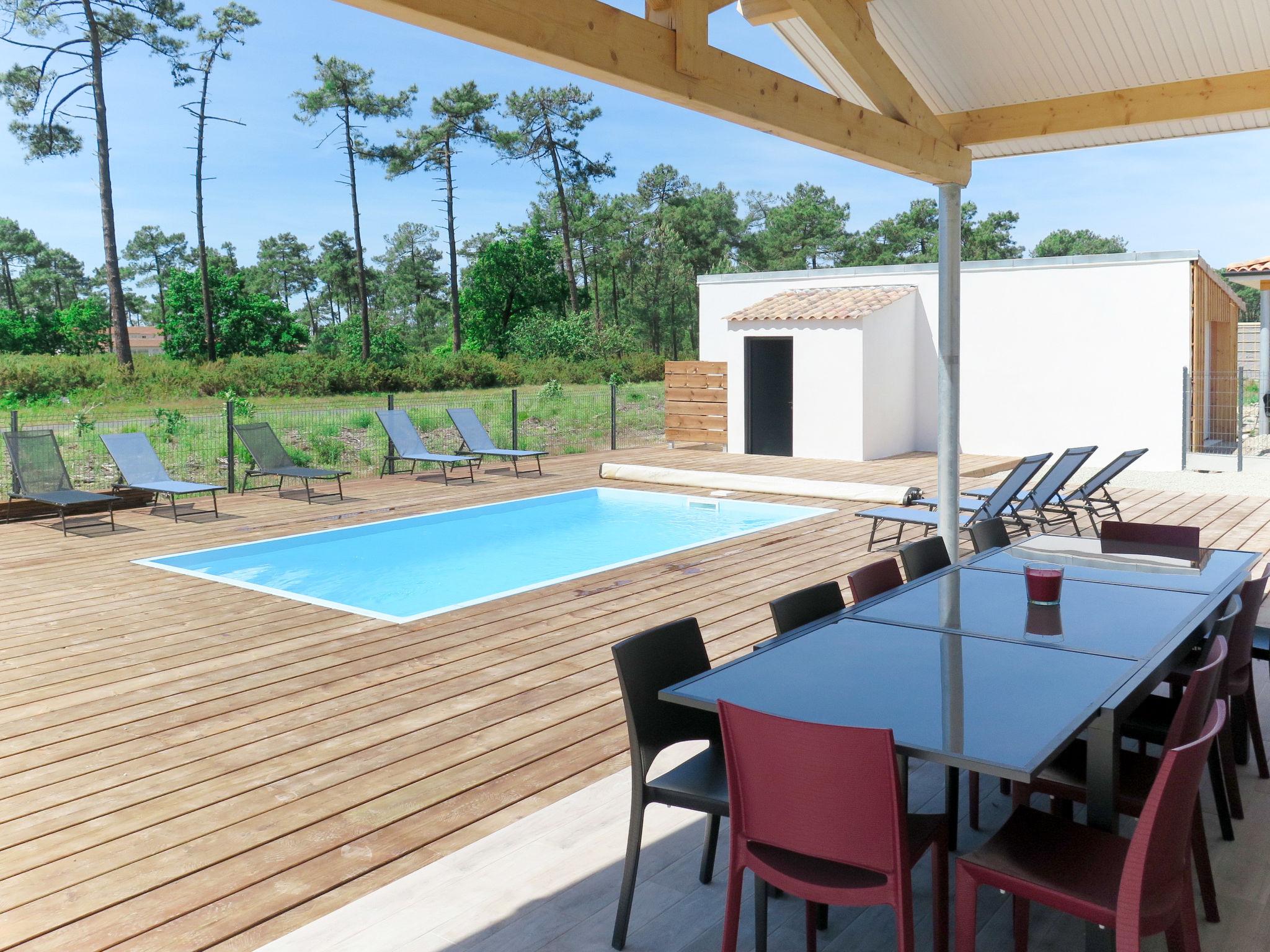 Foto 2 - Casa de 5 habitaciones en Vensac con piscina privada y vistas al mar
