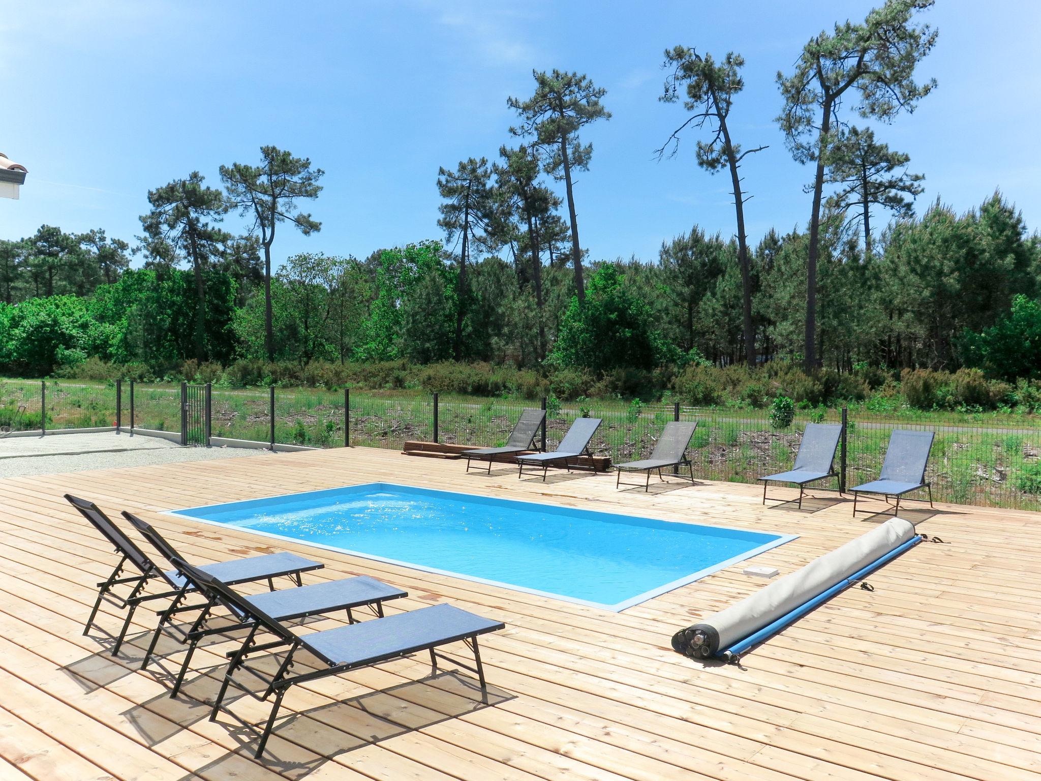 Photo 3 - Maison de 5 chambres à Vensac avec piscine privée et vues à la mer