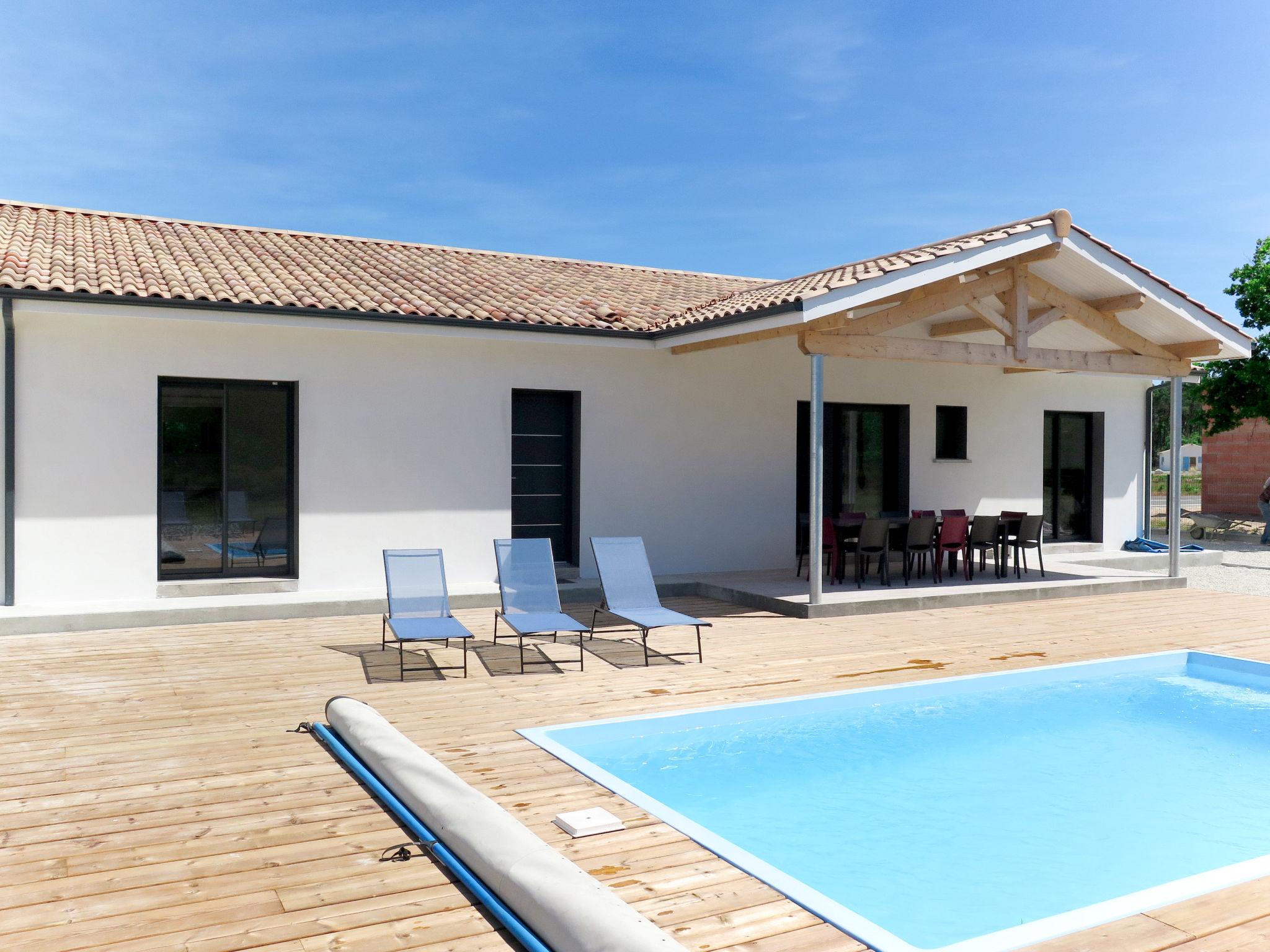 Photo 1 - Maison de 5 chambres à Vensac avec piscine privée et vues à la mer