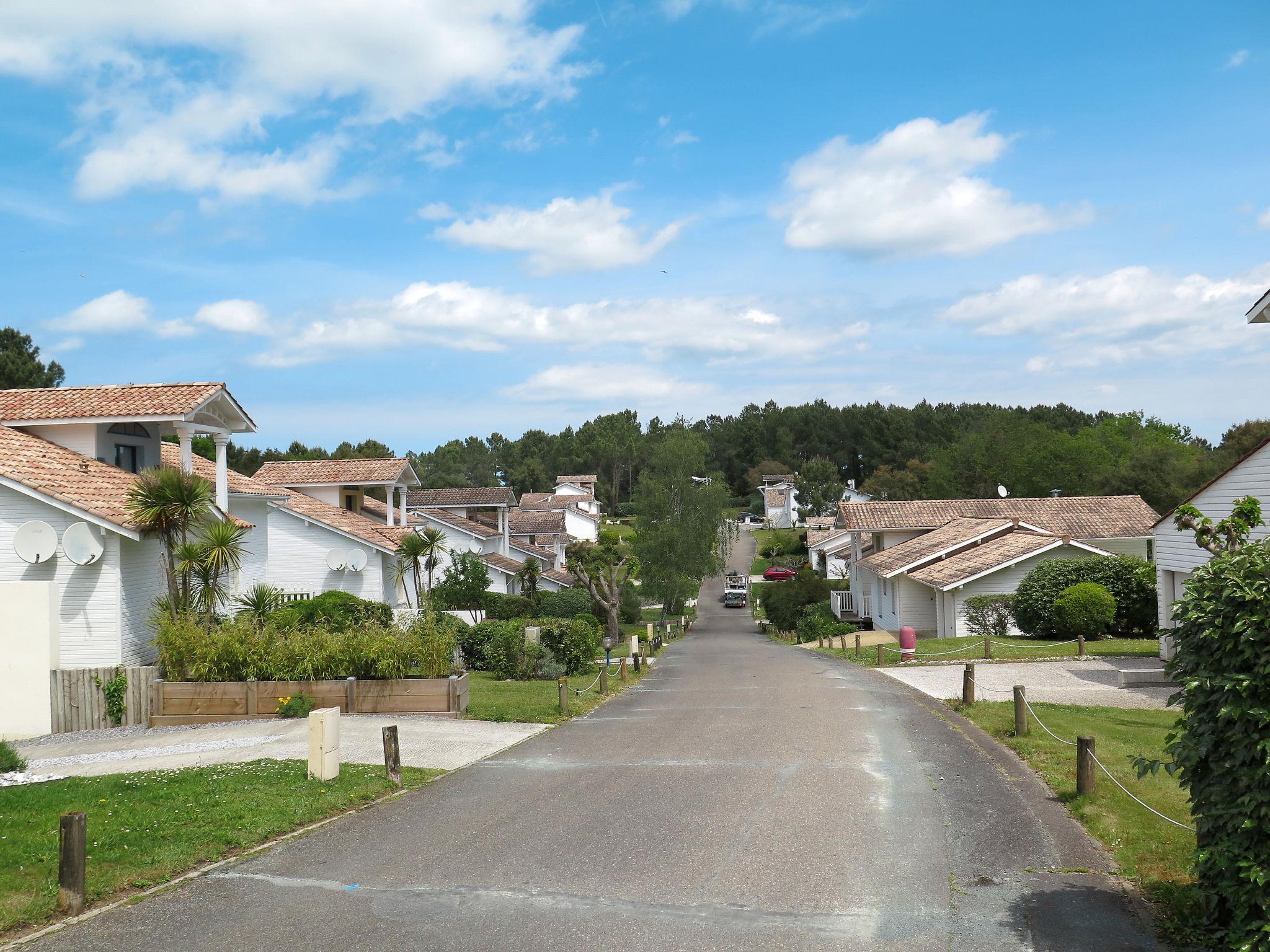 Photo 18 - Maison de 3 chambres à Moliets-et-Maa avec piscine privée et vues à la mer