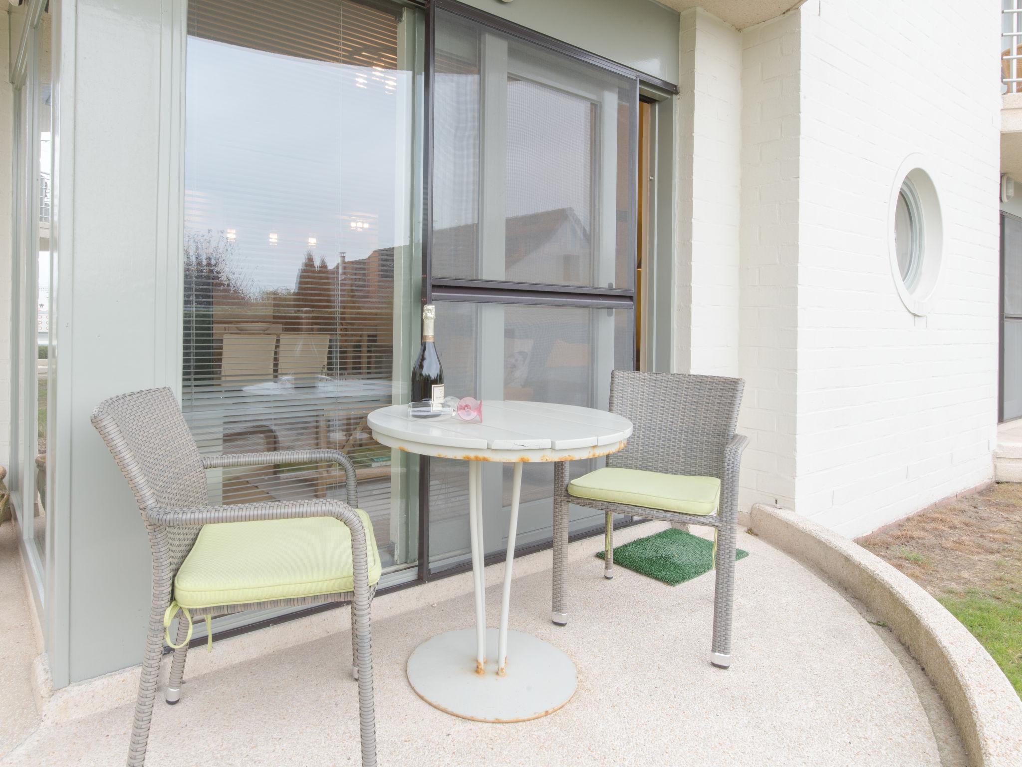 Photo 10 - Appartement de 2 chambres à Bredene avec piscine et terrasse