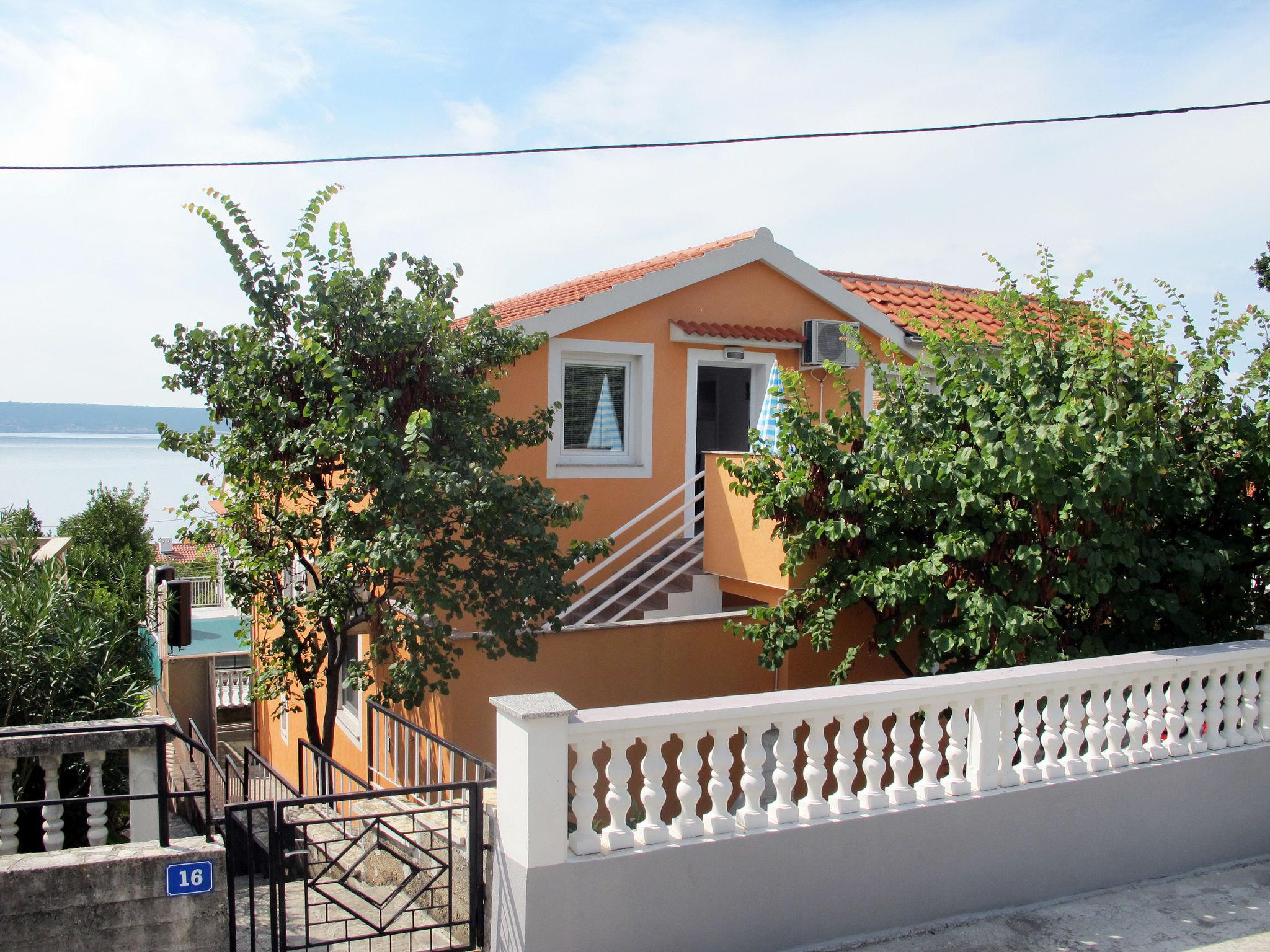 Photo 19 - Appartement de 2 chambres à Jasenice avec terrasse et vues à la mer
