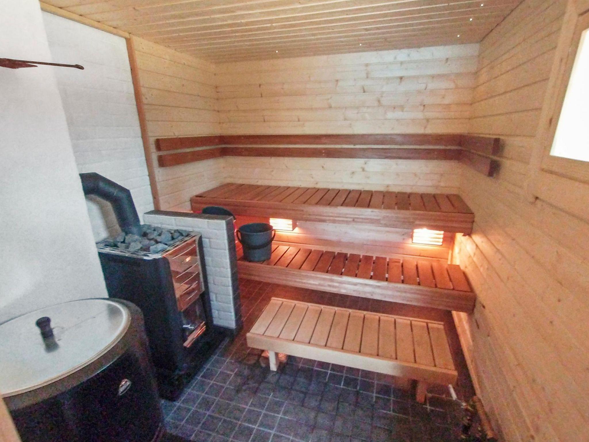 Foto 22 - Casa de 2 quartos em Enonkoski com sauna