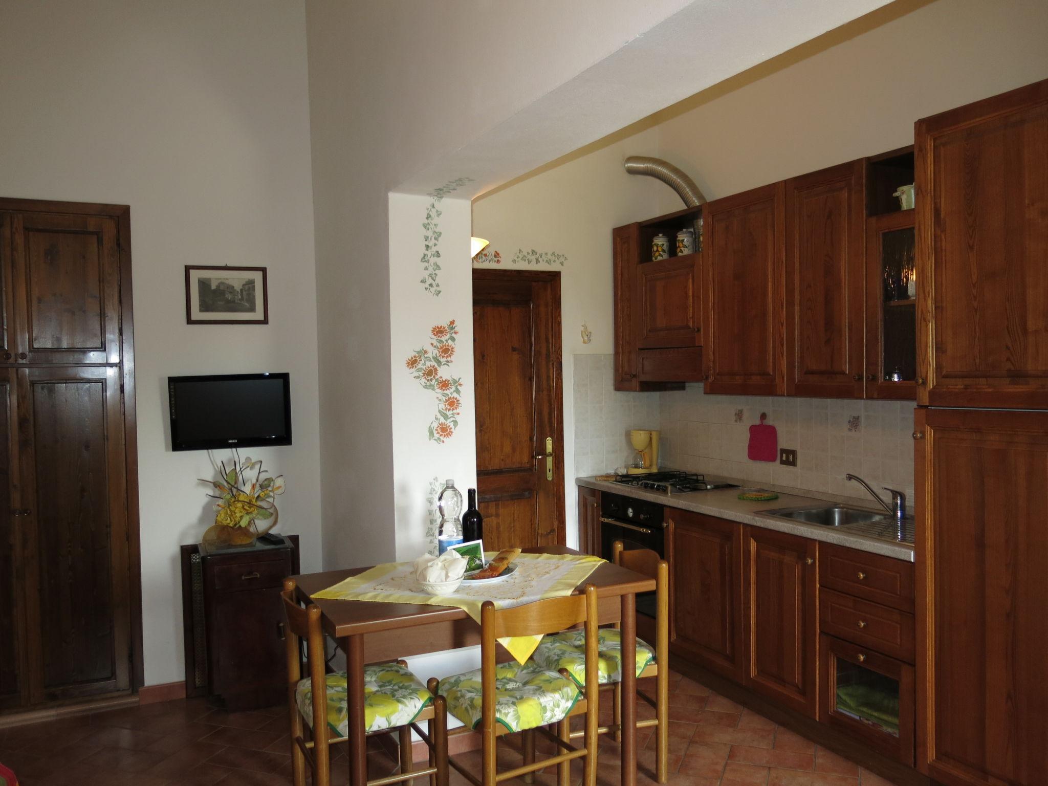 Photo 8 - 1 bedroom Apartment in Lajatico with swimming pool and garden