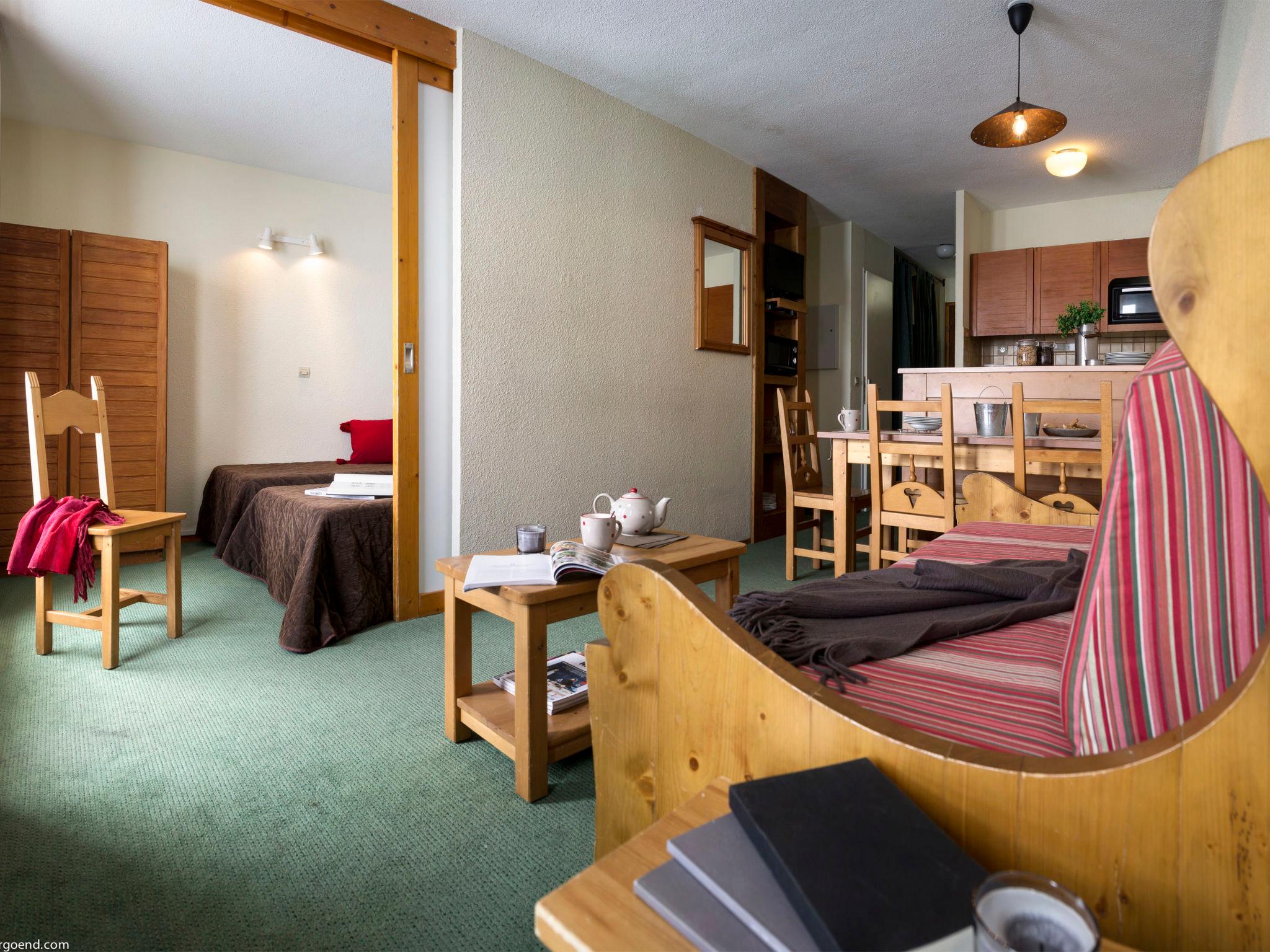 Foto 1 - Appartamento con 2 camere da letto a Les Belleville con vista sulle montagne