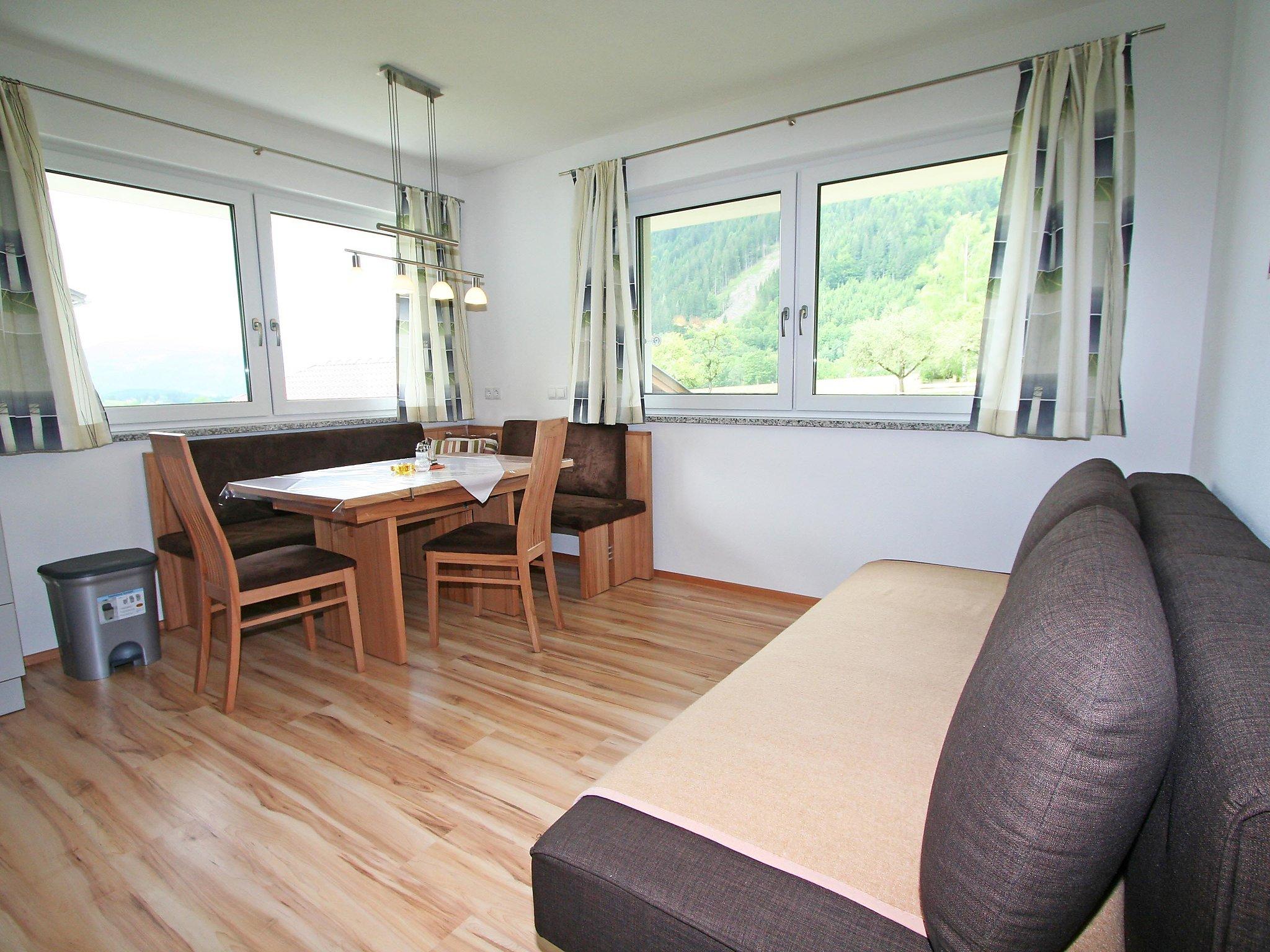 Photo 2 - 2 bedroom Apartment in Werfenweng with garden and mountain view