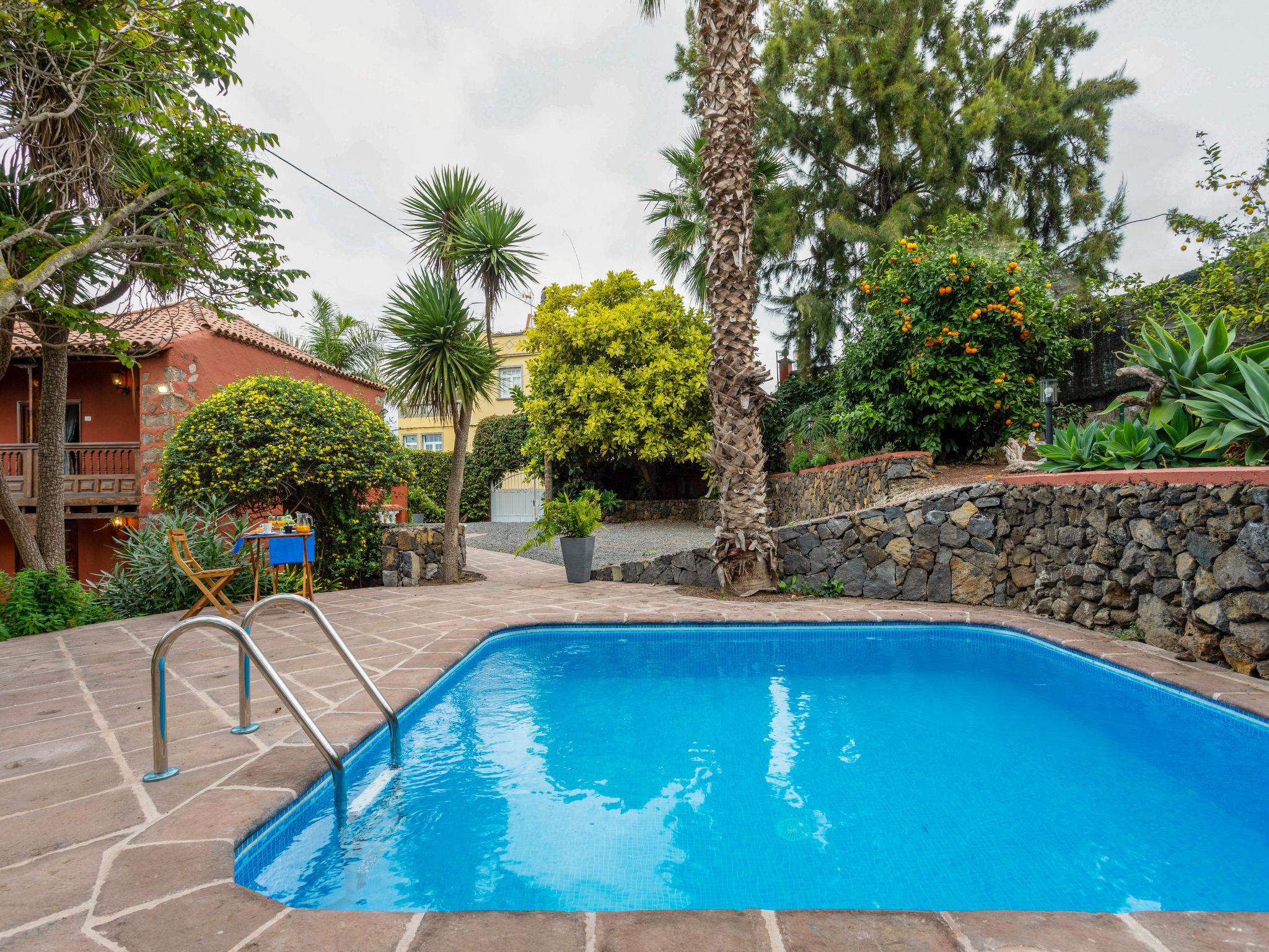 Foto 1 - Casa de 3 quartos em La Orotava com piscina privada e vistas do mar