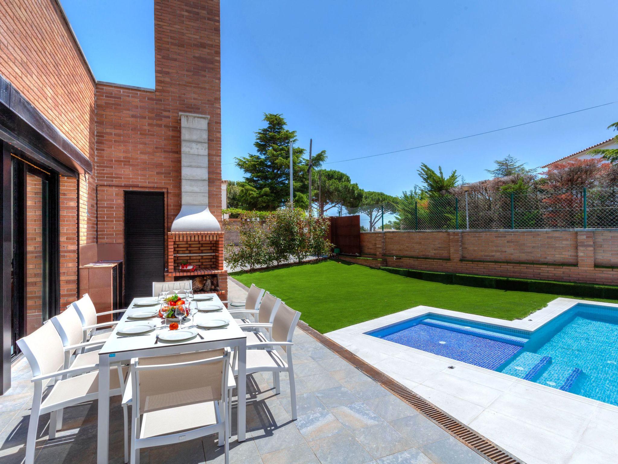 Photo 28 - 5 bedroom House in Calonge i Sant Antoni with private pool and garden