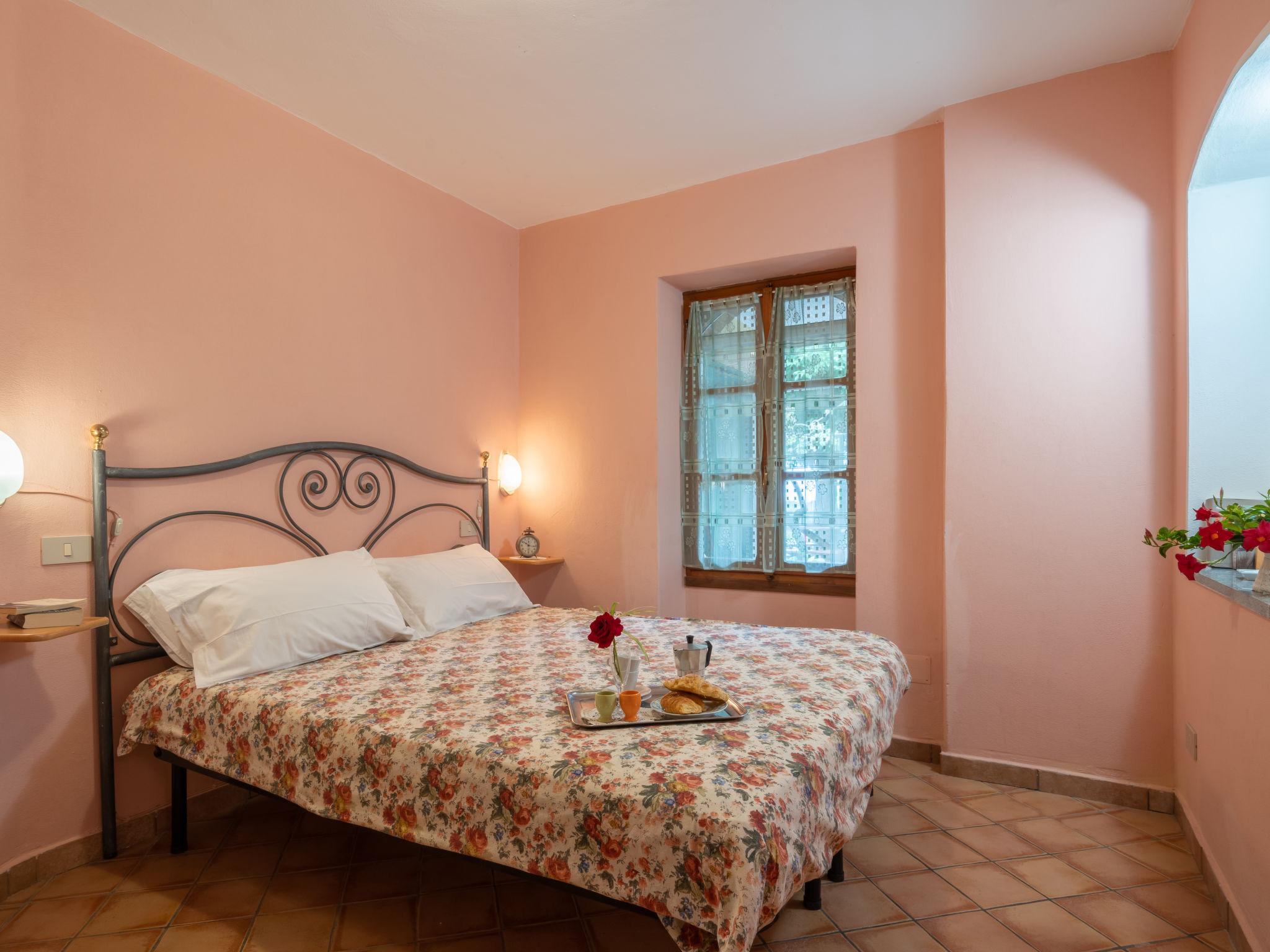 Foto 8 - Appartamento con 1 camera da letto a Prelà con piscina e giardino