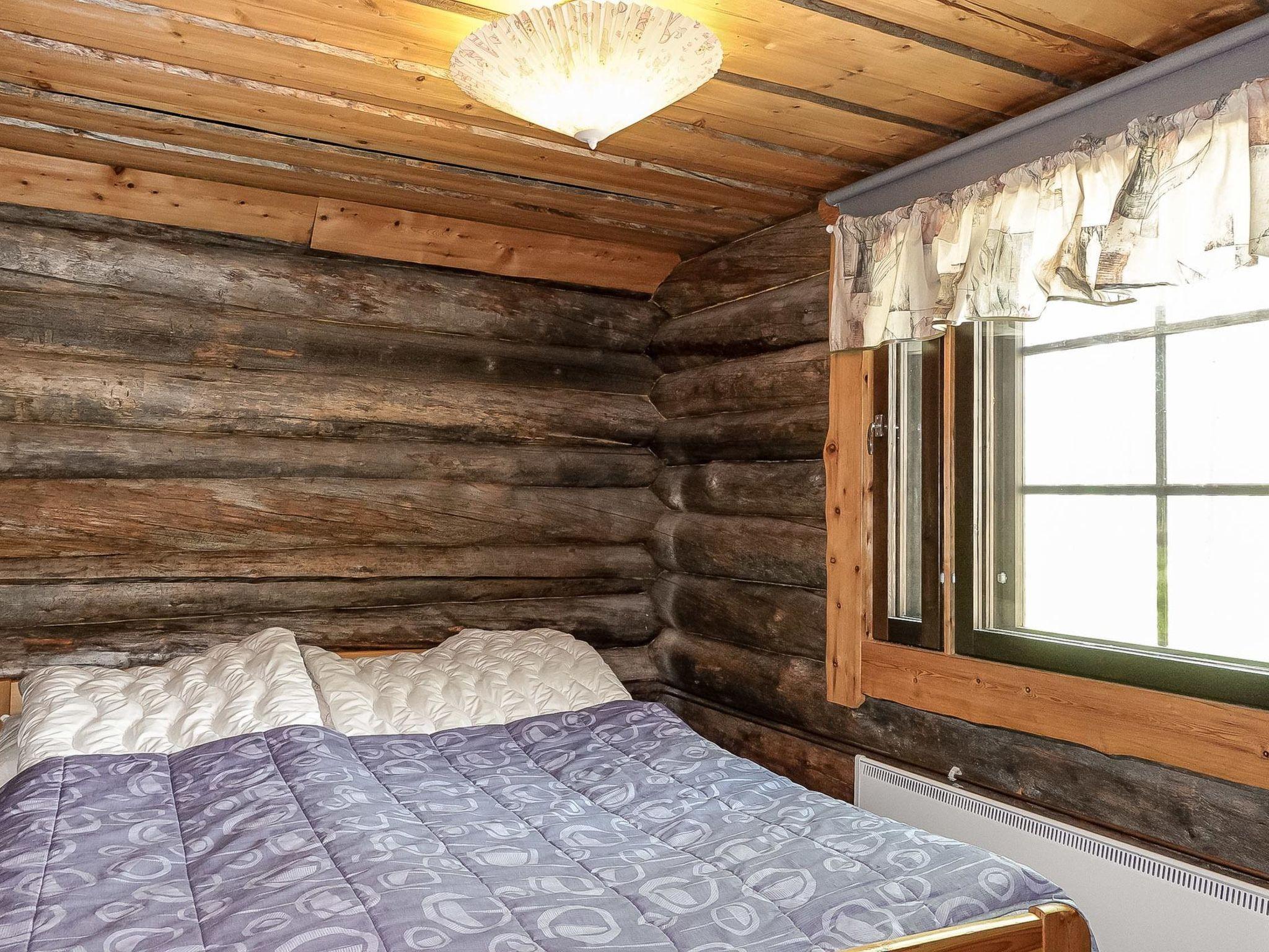 Foto 4 - Casa de 2 habitaciones en Rovaniemi con sauna y vistas a la montaña