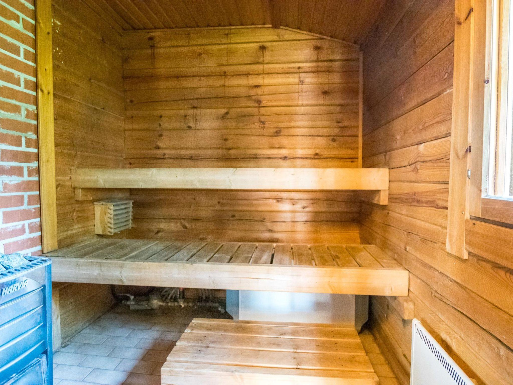 Foto 11 - Casa de 2 quartos em Kaavi com sauna