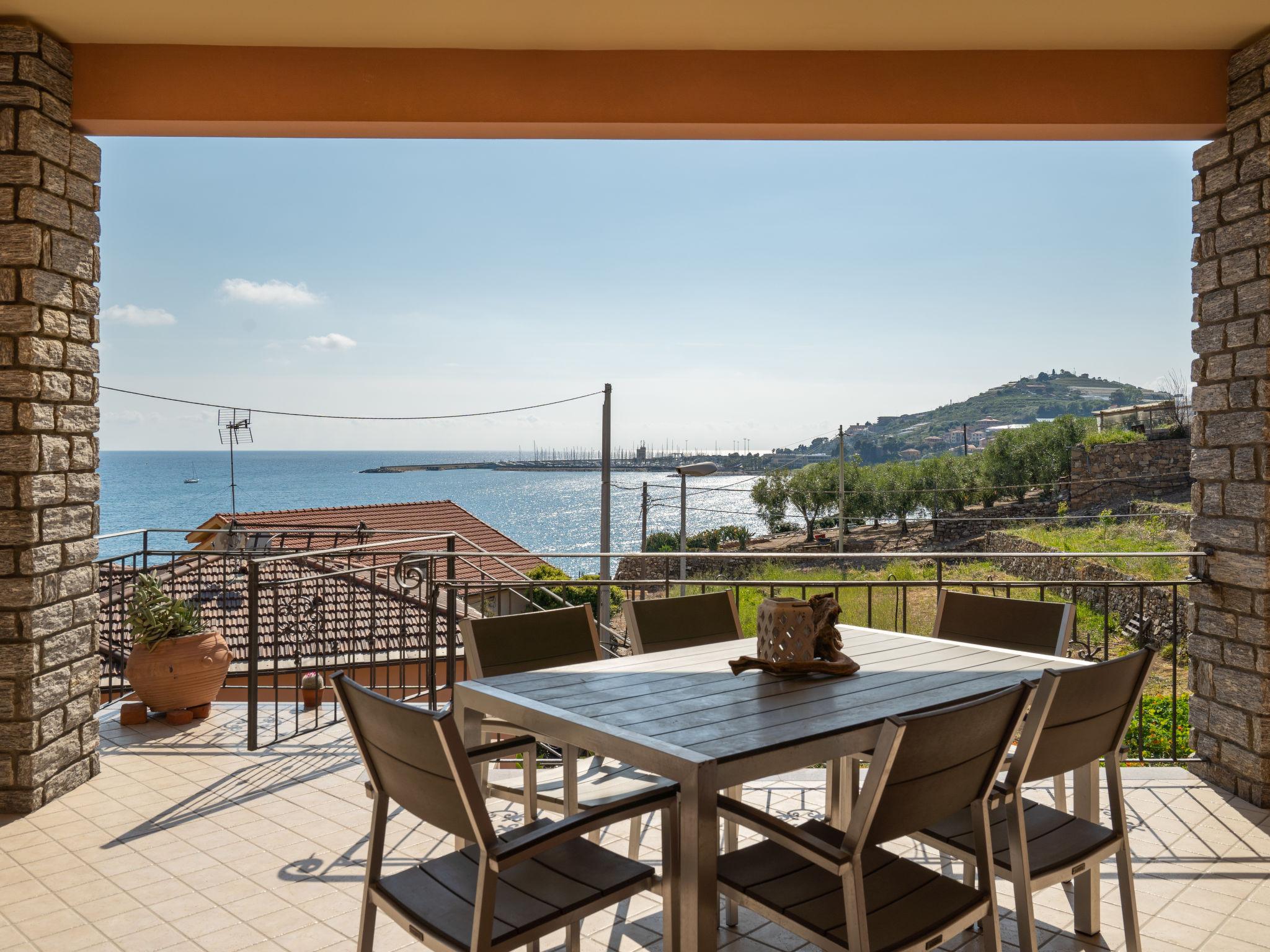 Photo 36 - 2 bedroom House in Cipressa with terrace and sea view