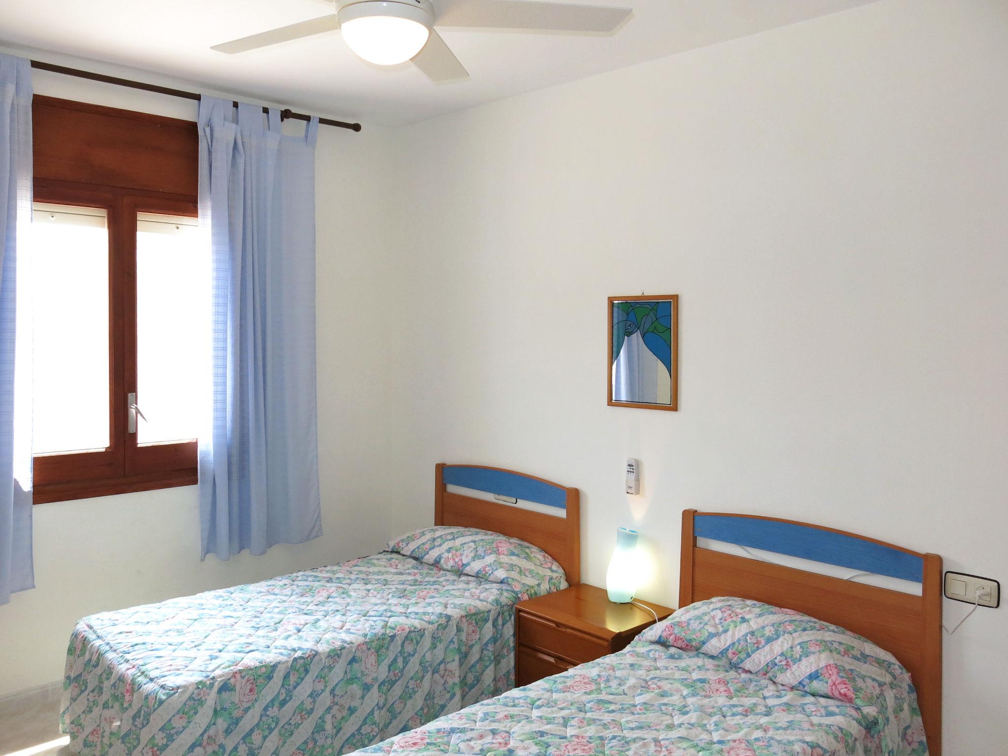 Photo 9 - Maison de 3 chambres à Mont-roig del Camp avec piscine et vues à la mer