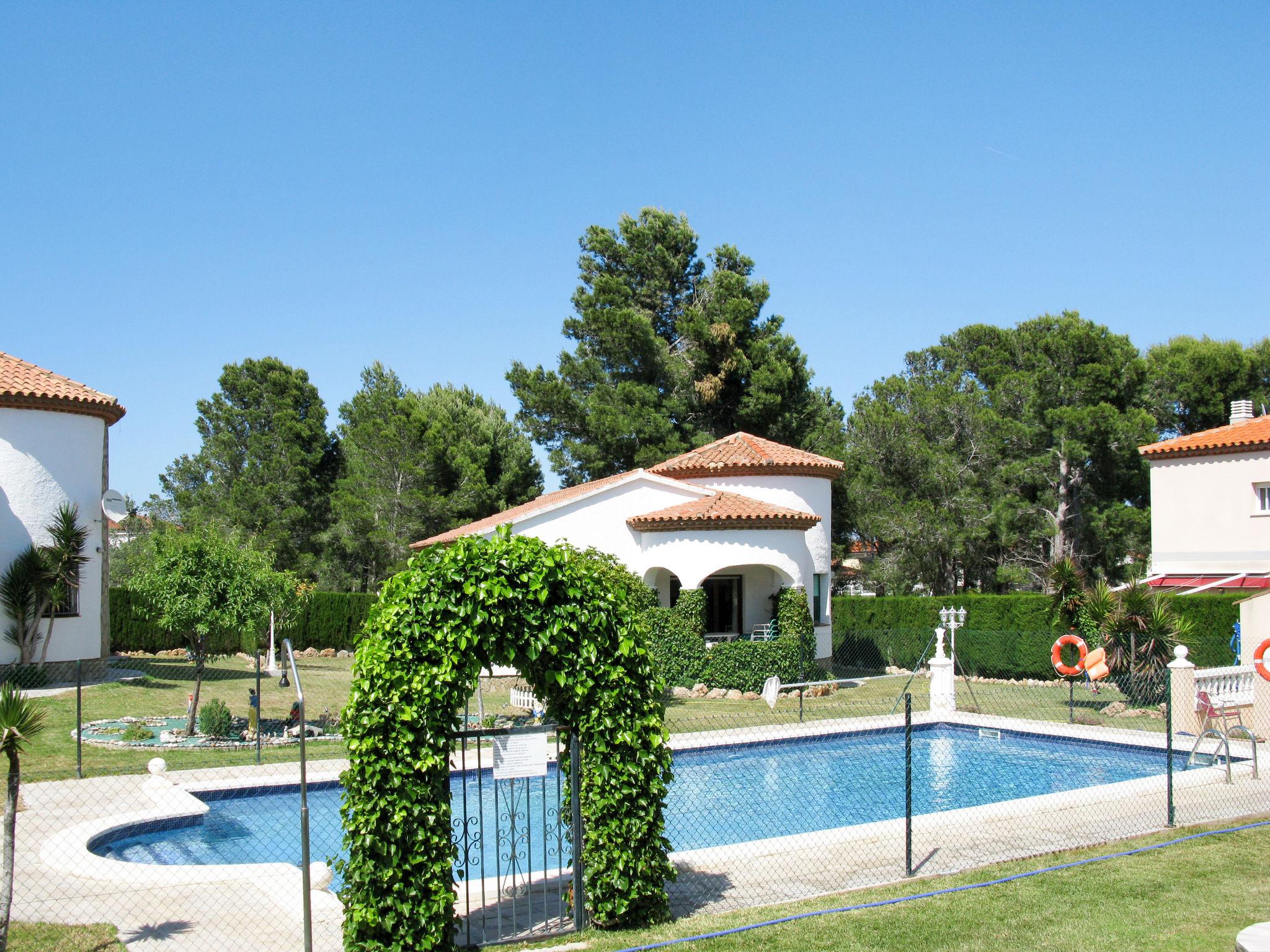 Foto 19 - Casa de 3 habitaciones en Mont-roig del Camp con piscina y jardín