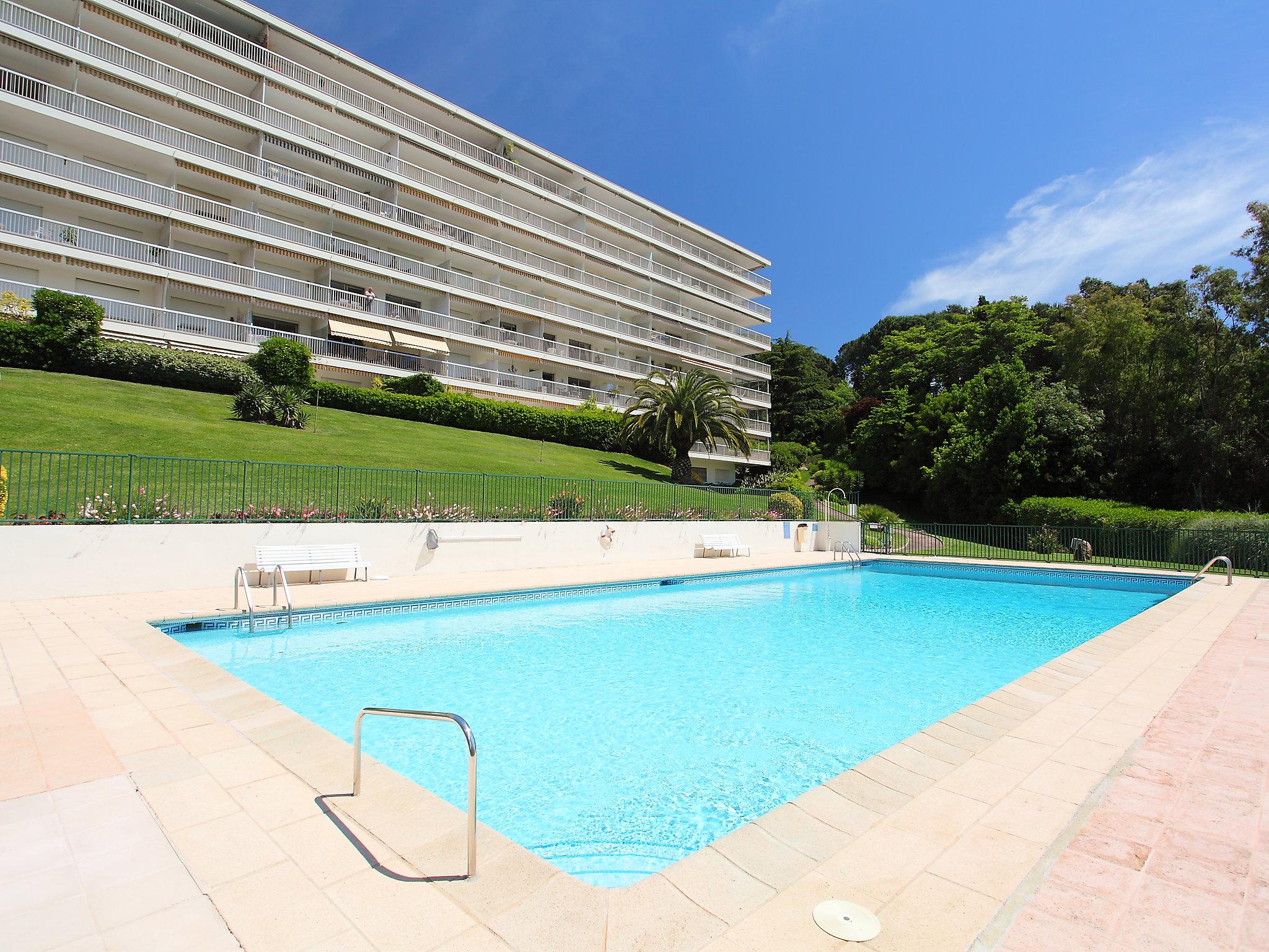 Foto 1 - Appartamento con 1 camera da letto a Cannes con piscina privata e vista mare