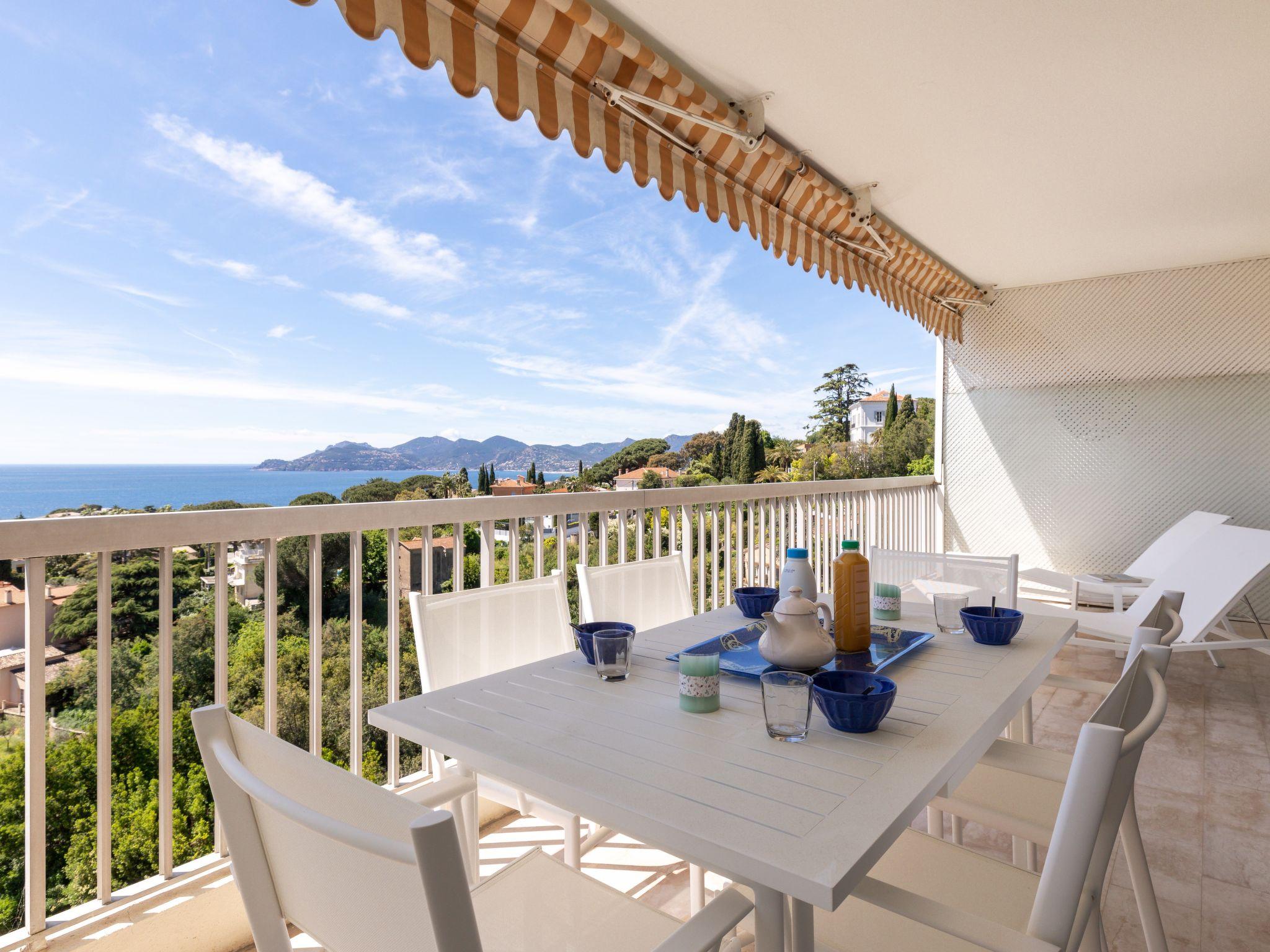 Photo 18 - 1 bedroom Apartment in Cannes with private pool and sea view