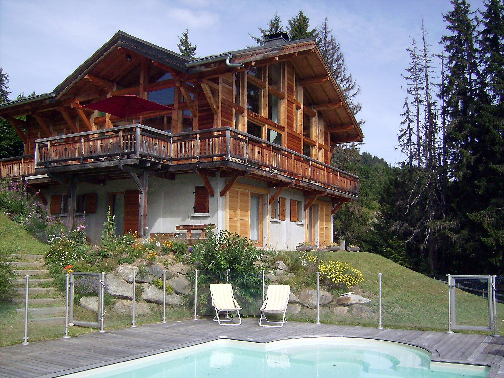 Foto 6 - Casa de 5 habitaciones en Saint-Gervais-les-Bains con piscina privada y vistas a la montaña