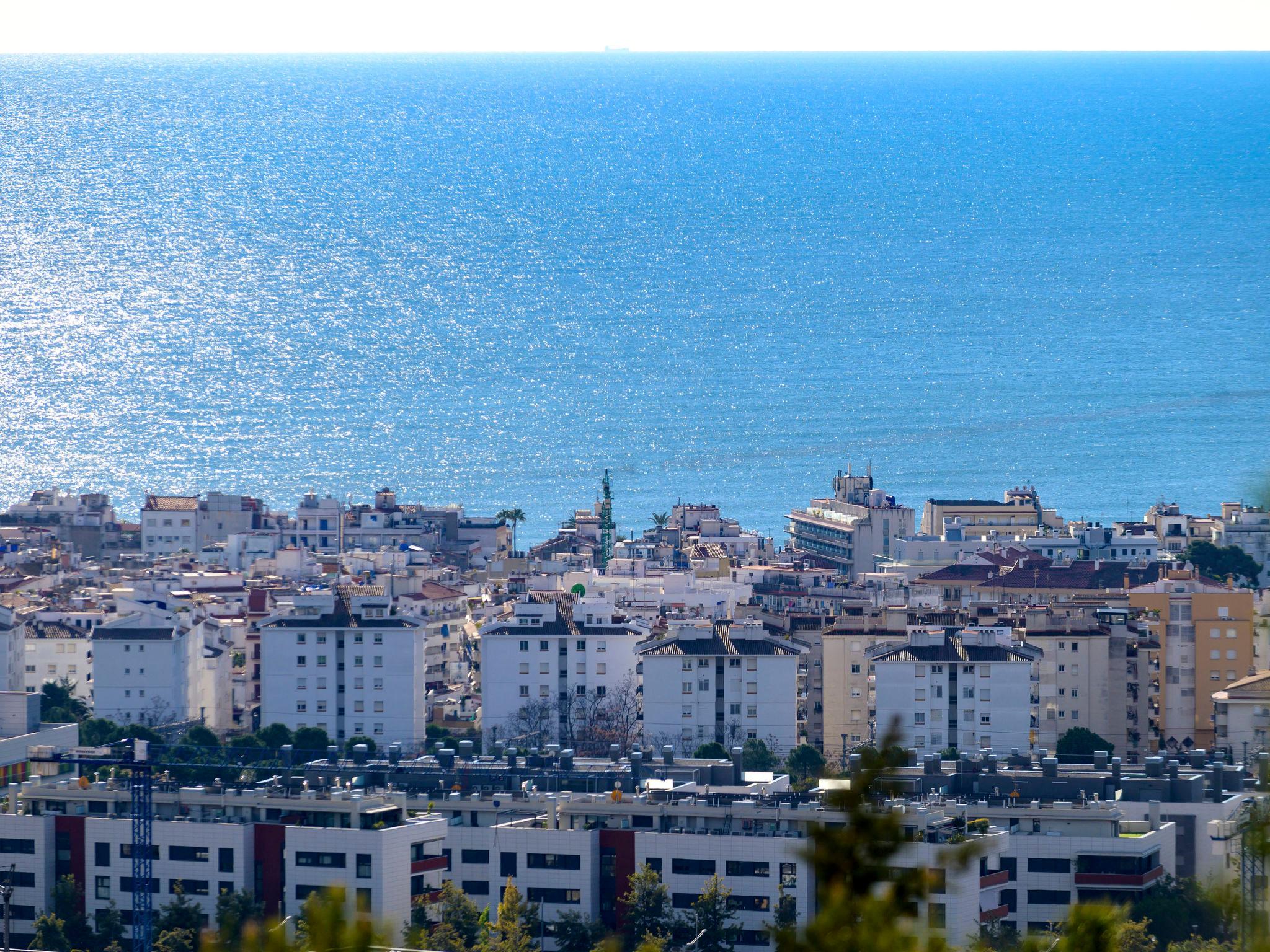 Photo 21 - Appartement de 3 chambres à Sitges avec piscine et vues à la mer