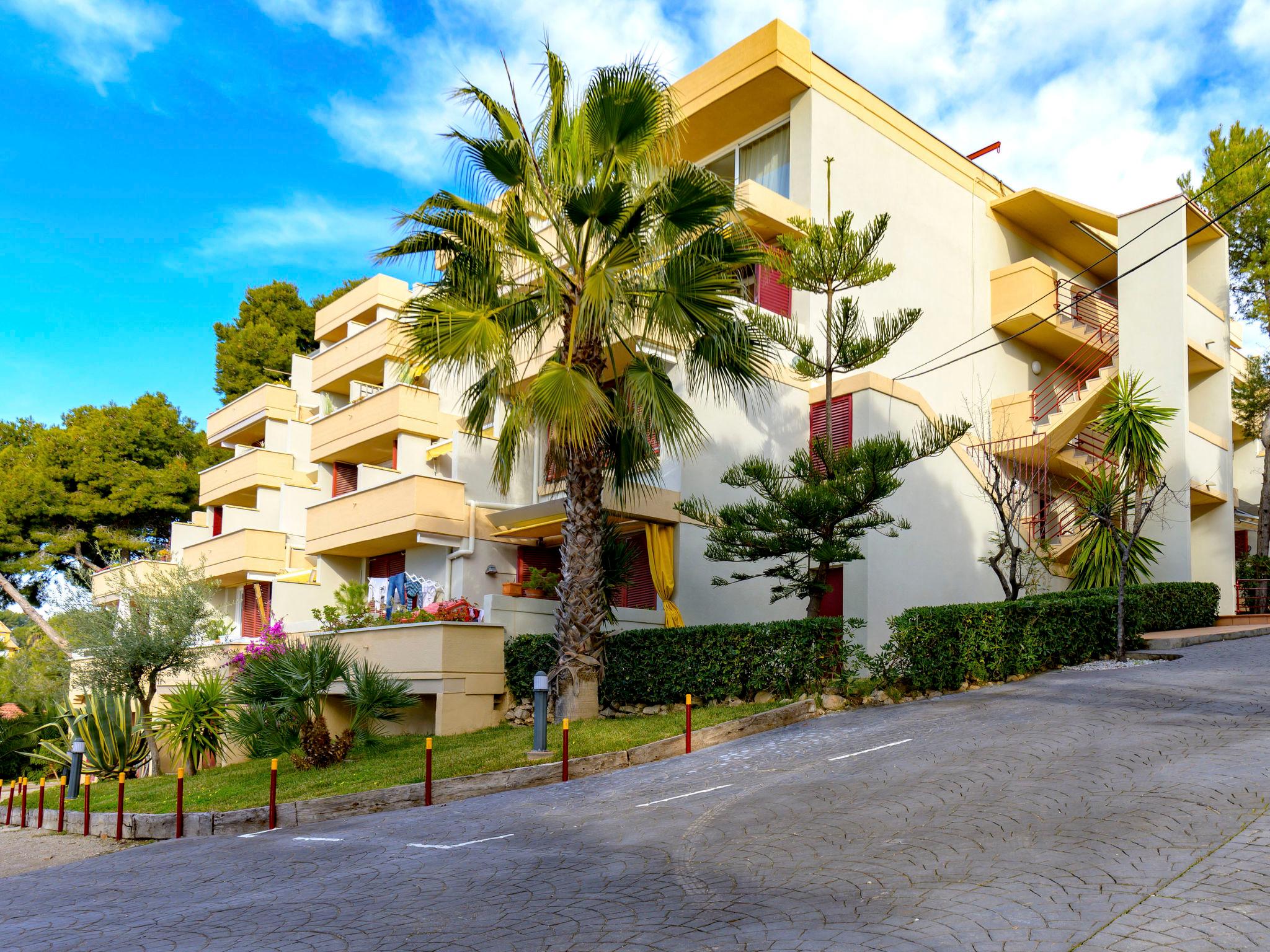 Photo 23 - 3 bedroom Apartment in Sitges with swimming pool and sea view