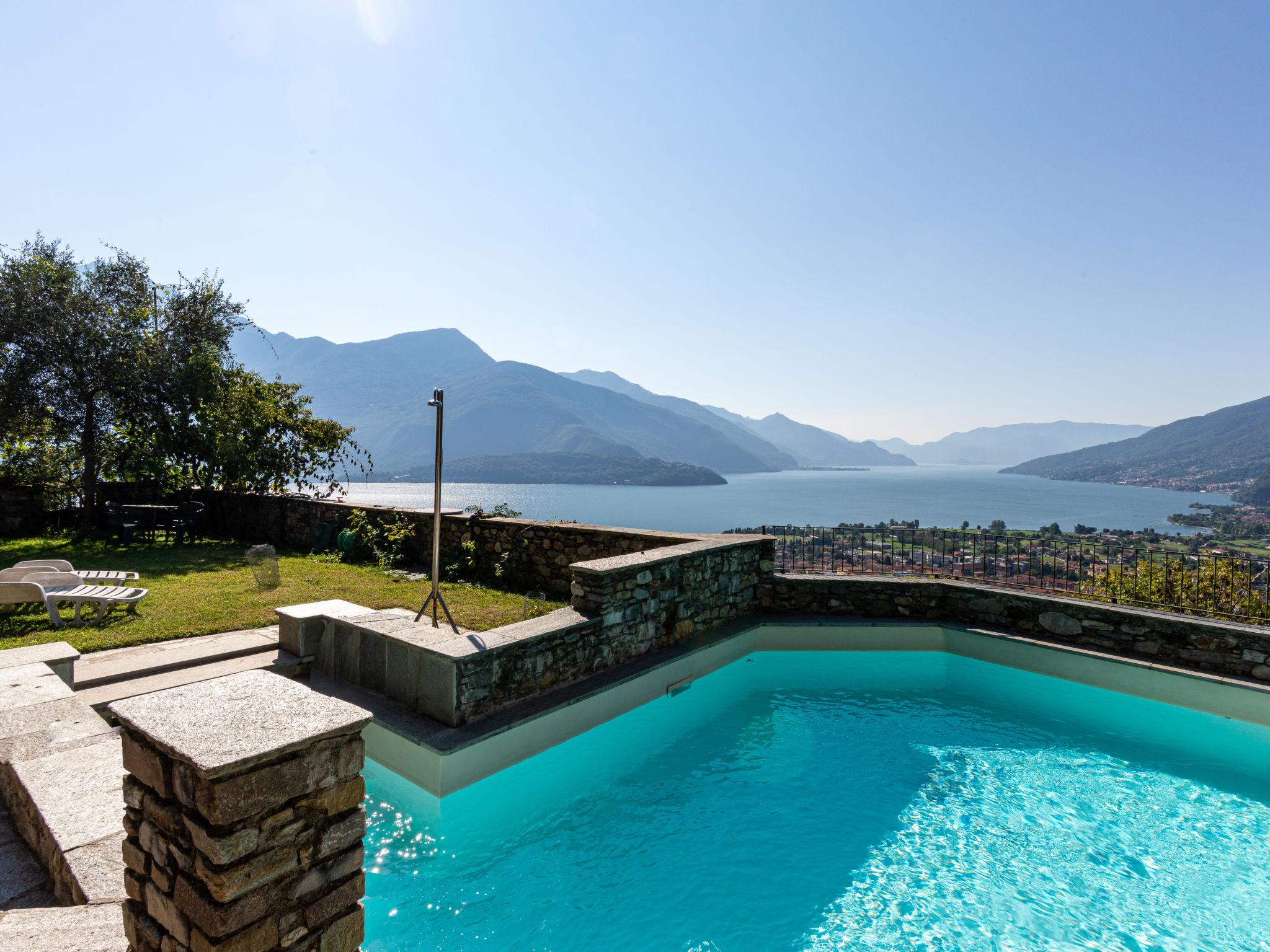 Photo 1 - Appartement en Gravedona ed Uniti avec piscine et vues sur la montagne