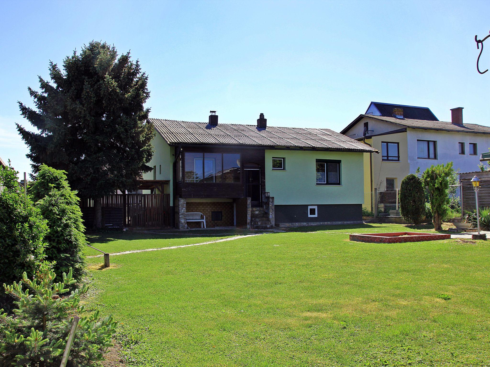 Foto 17 - Casa de 1 quarto em Mannsdorf an der Donau com jardim e terraço