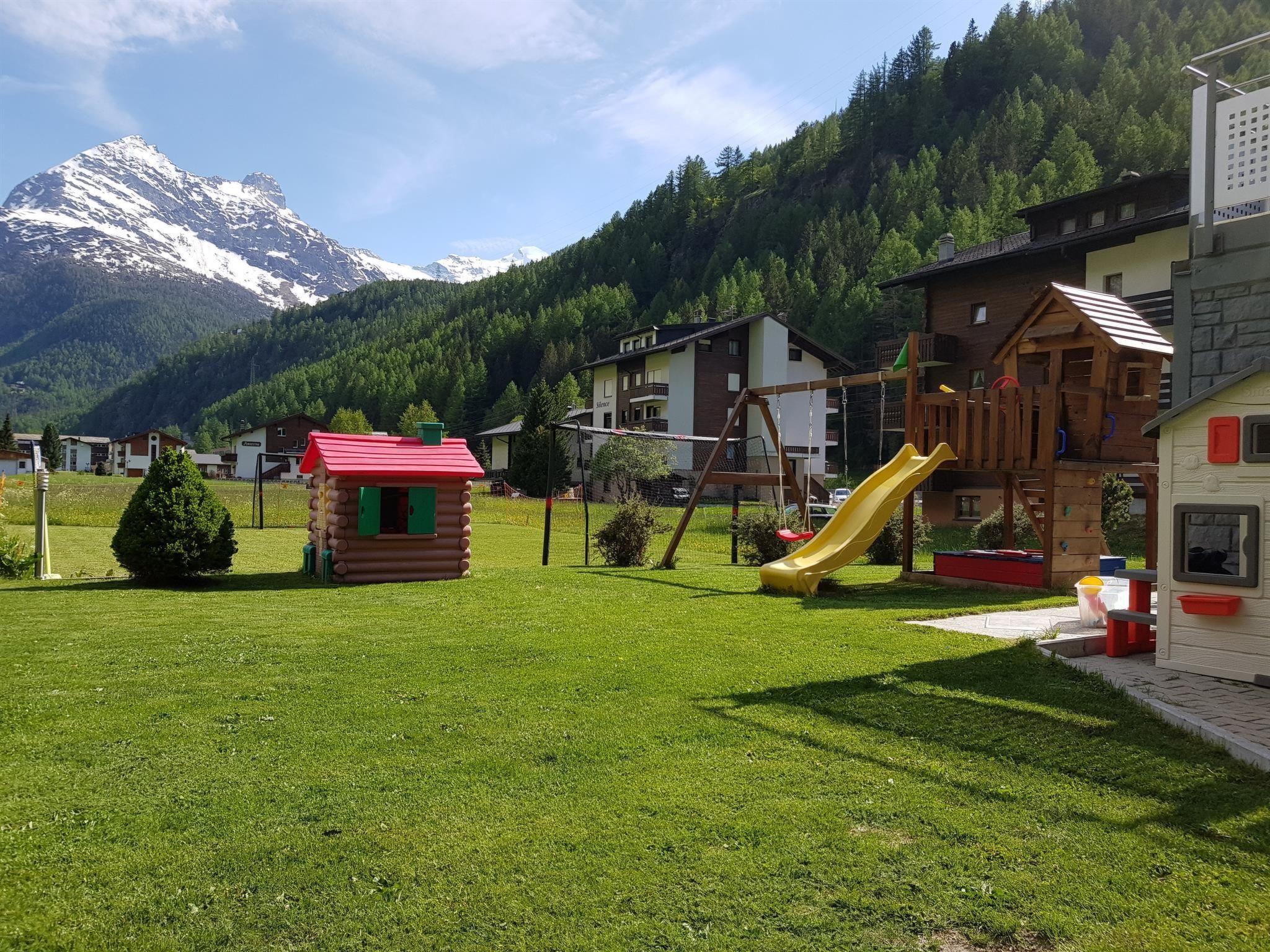 Photo 5 - Appartement de 2 chambres à Saas-Grund avec jardin