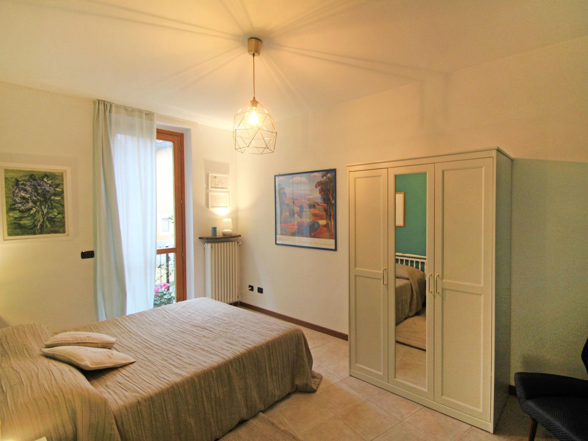 Photo 12 - Appartement de 1 chambre à Luino avec vues sur la montagne